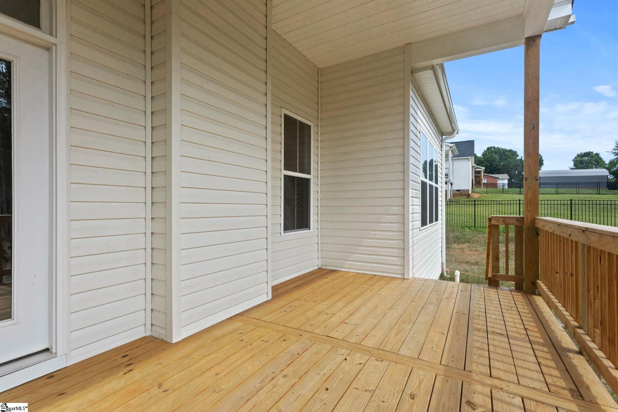 25 Greenbriar Lane Property Photo 25