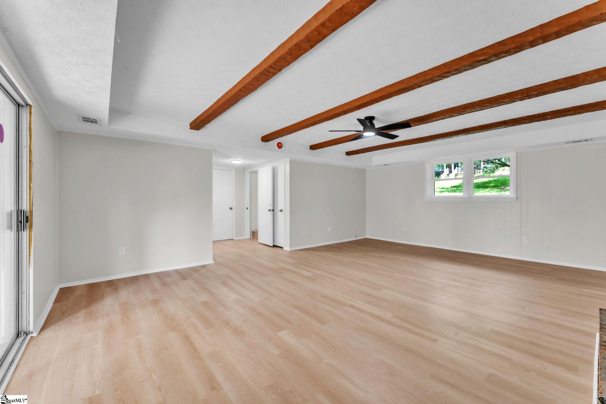 106 Keene Drive Property Photo 8