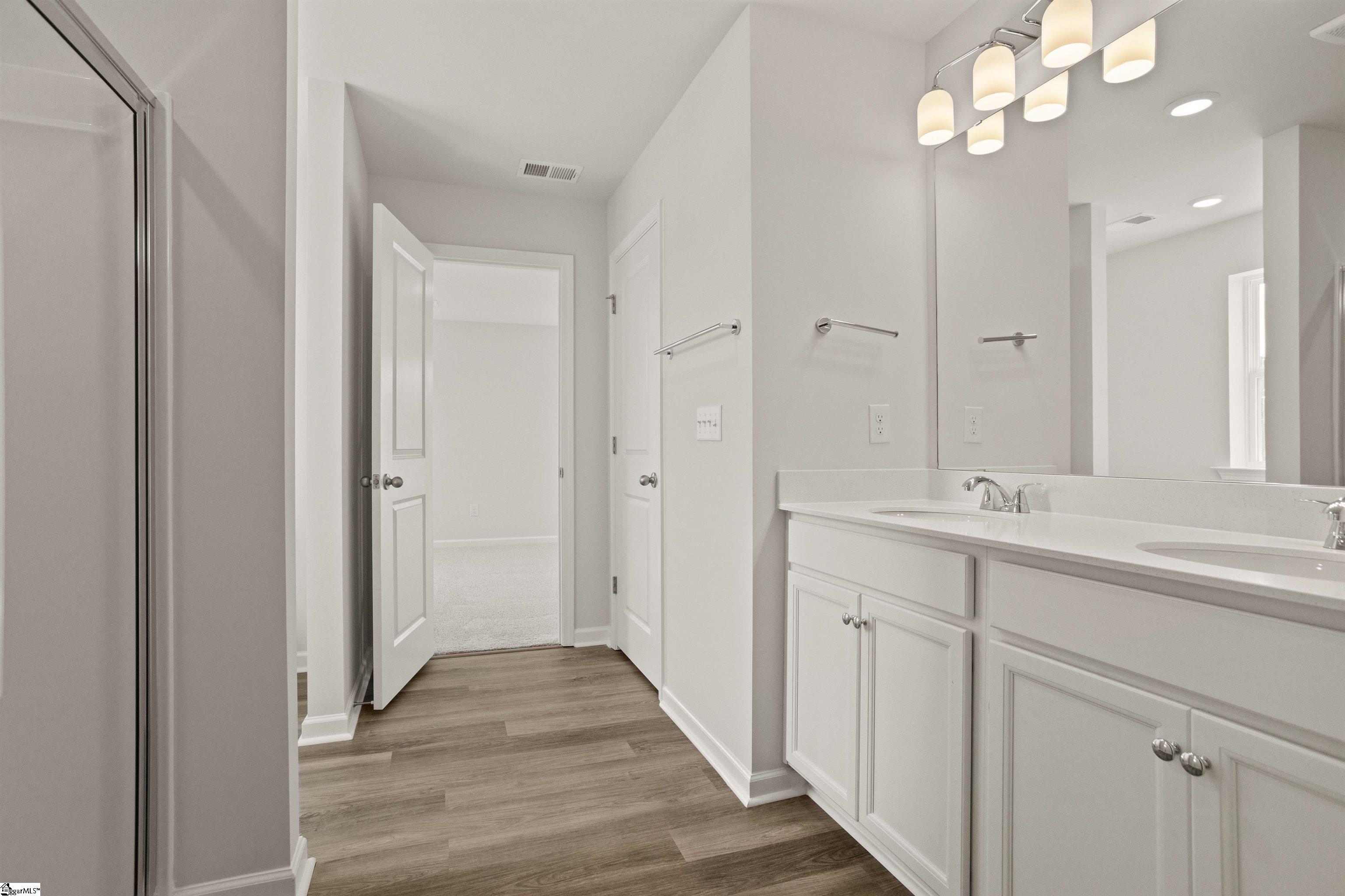 22 Red Bank Road Property Photo 19