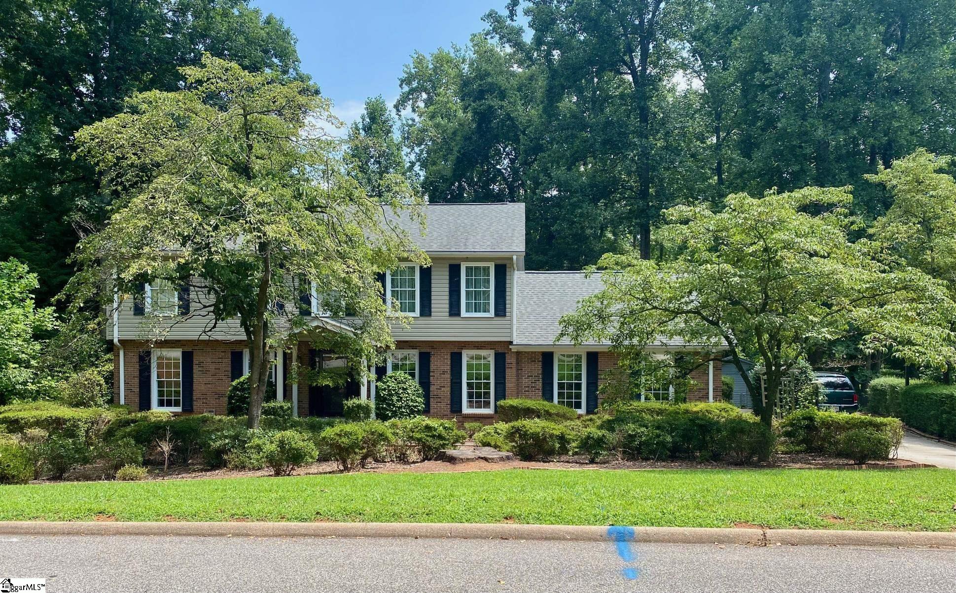 501 Foxcroft Road Property Photo 2