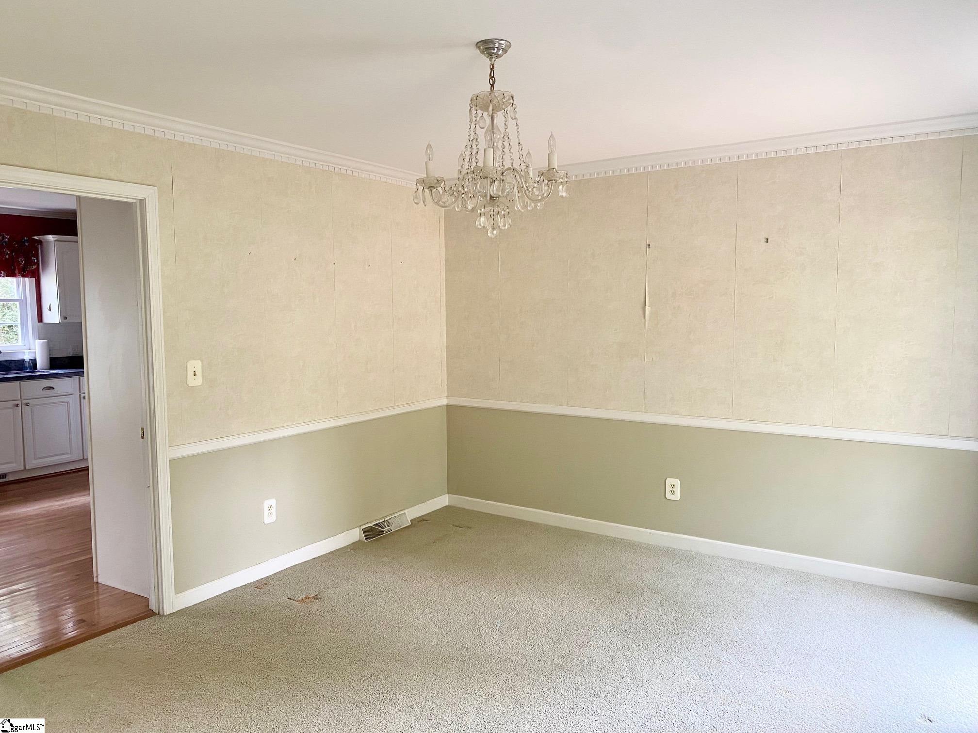 501 Foxcroft Road Property Photo 7