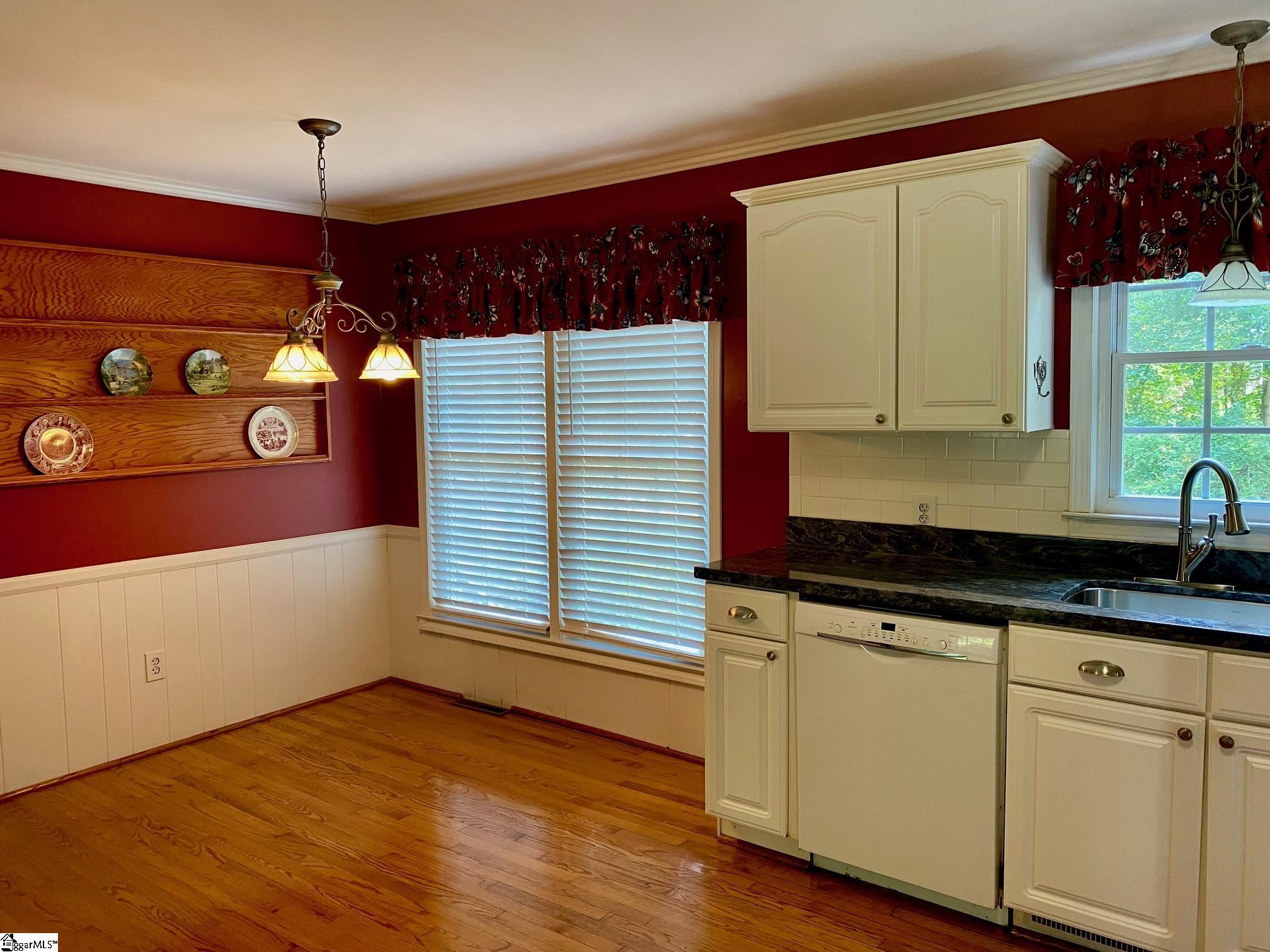 501 Foxcroft Road Property Photo 12