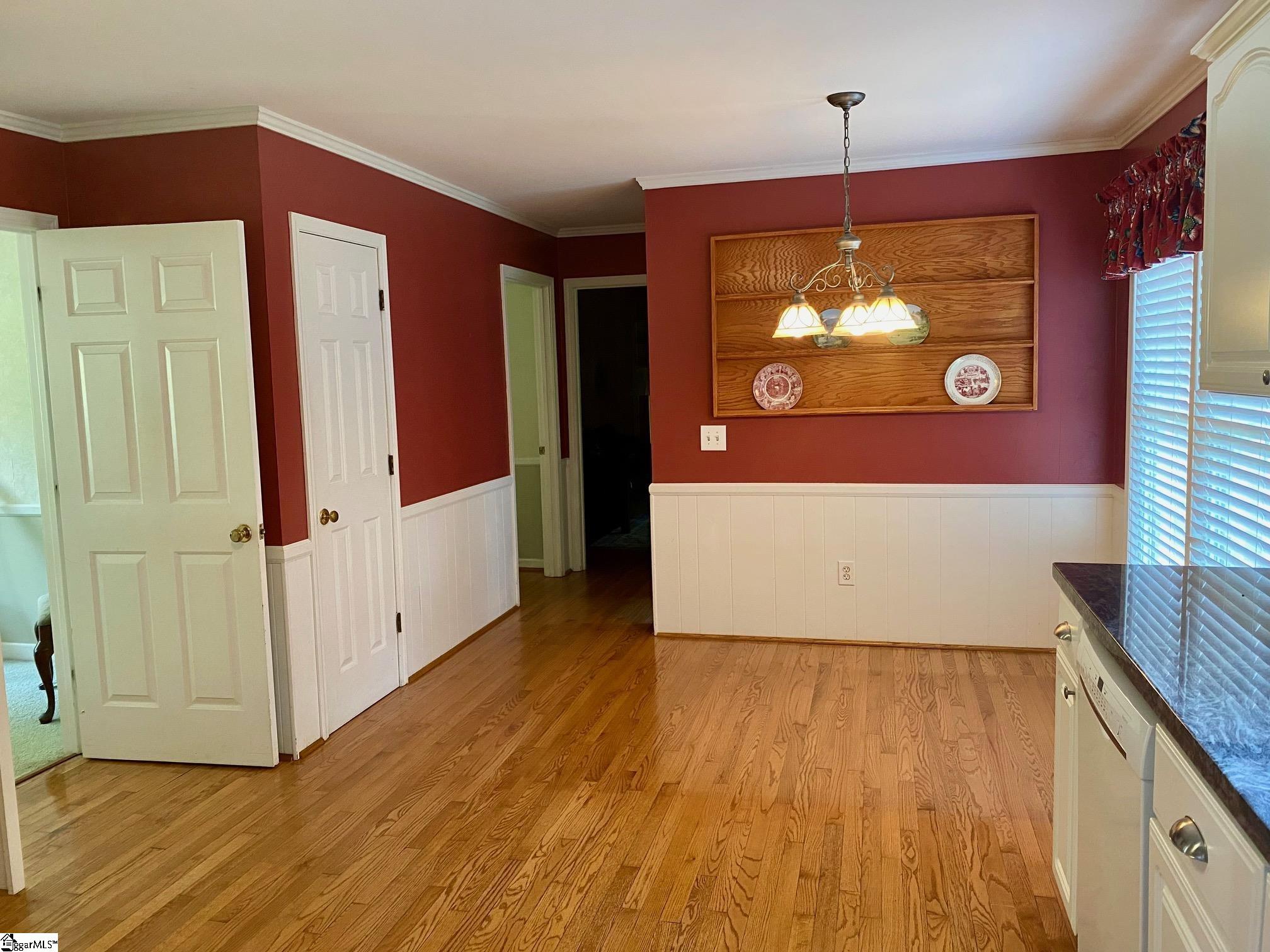501 Foxcroft Road Property Photo 14