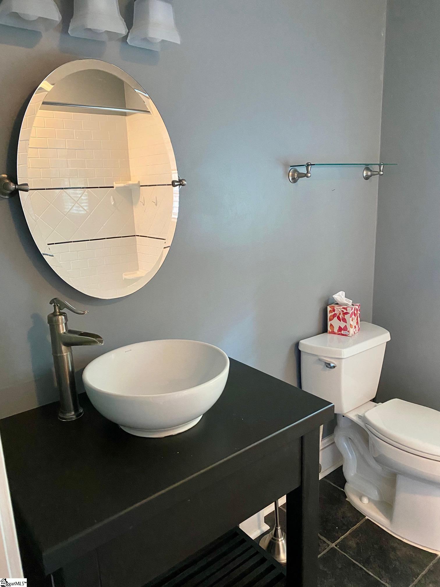 501 Foxcroft Road Property Photo 18