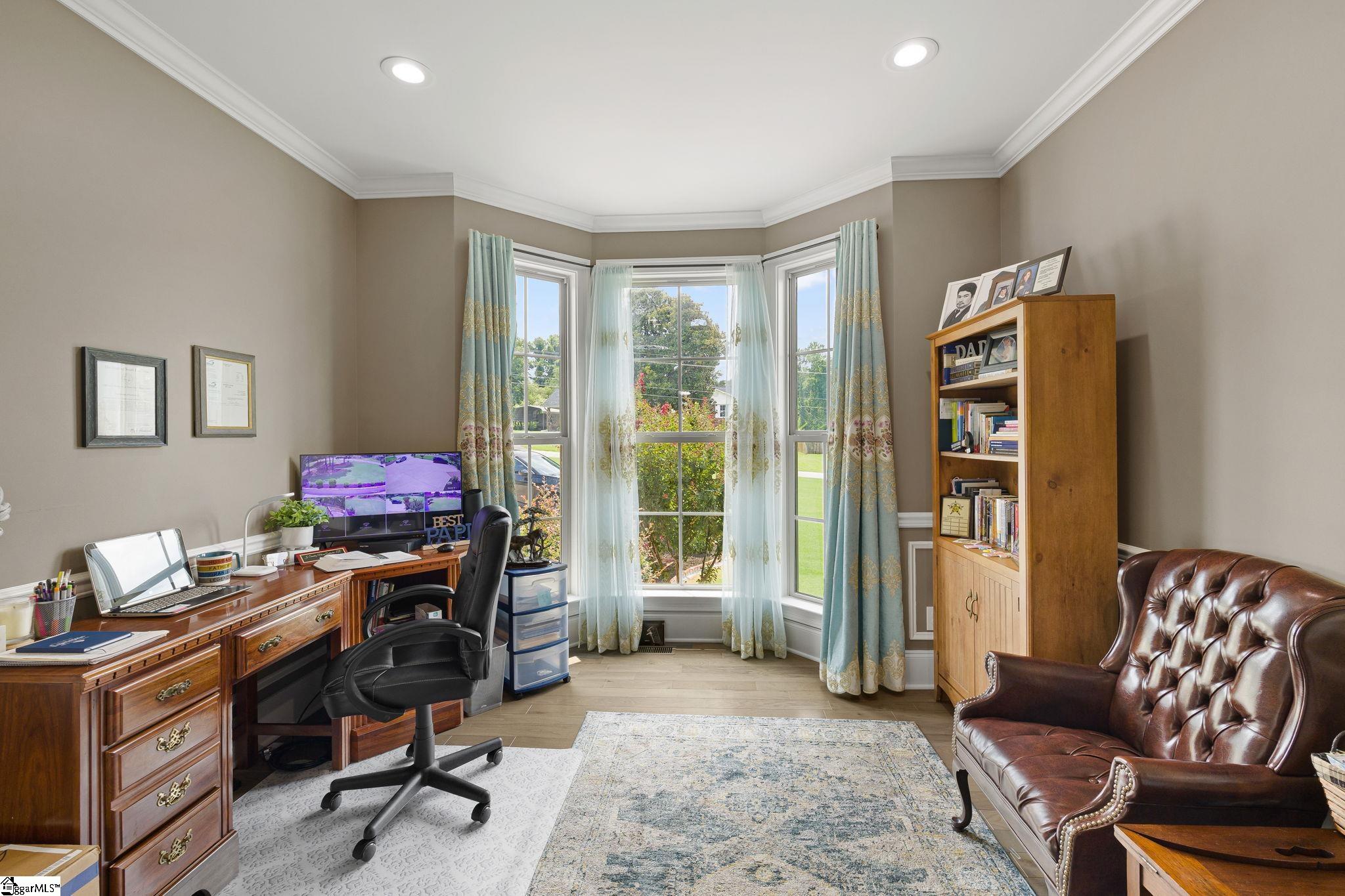 231 Anita Drive Property Photo 25