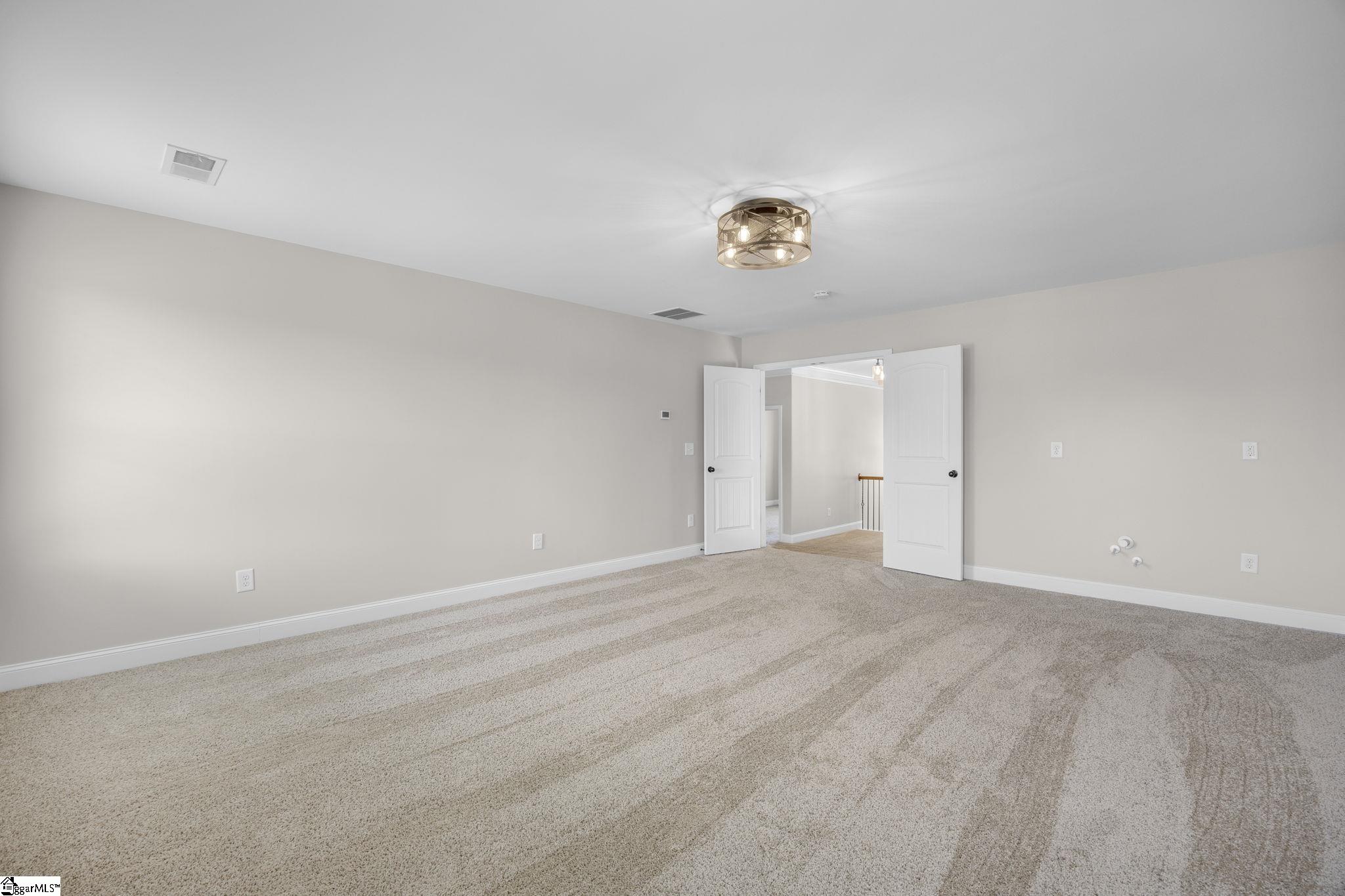 120 Sandpine Way Property Photo 31