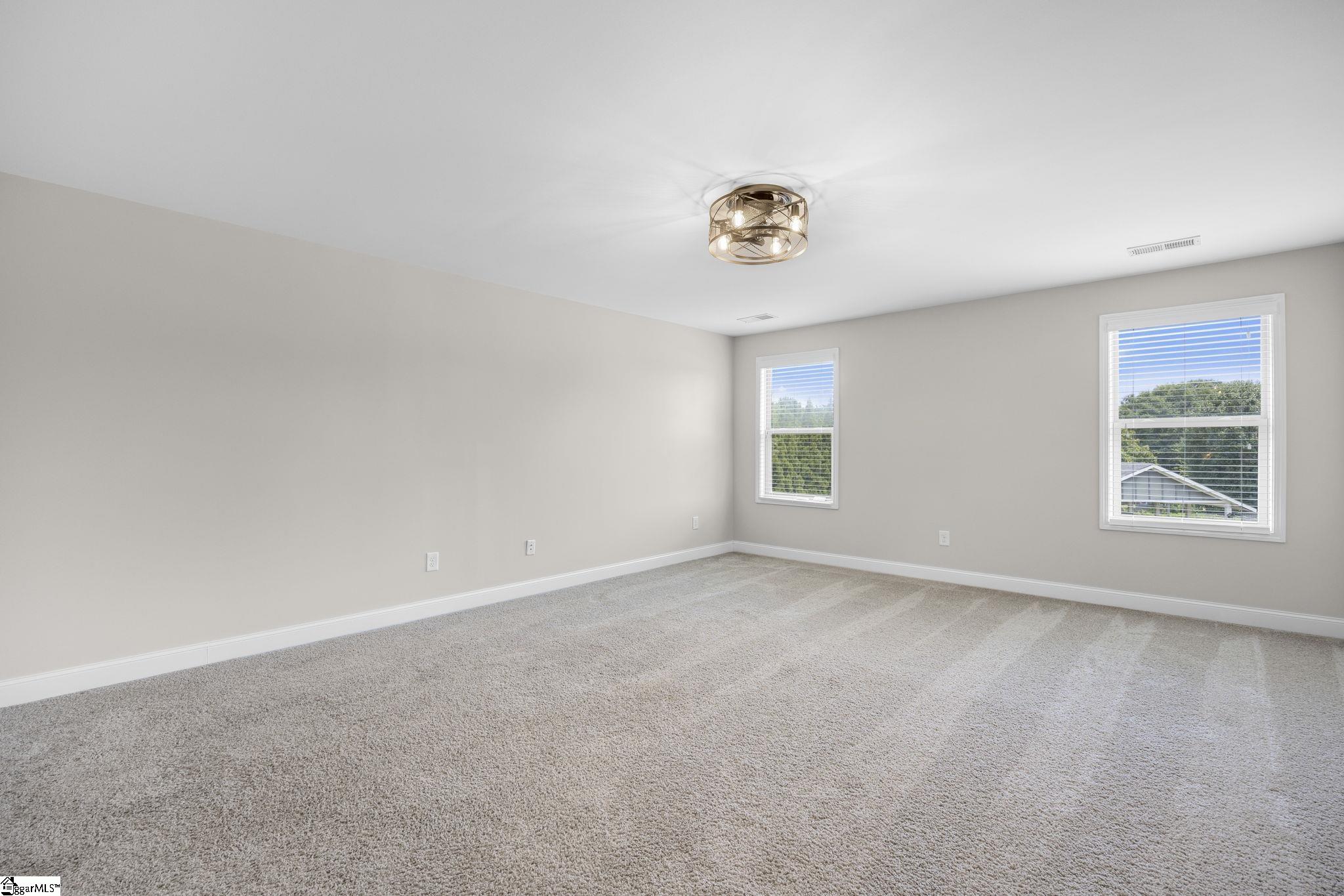 120 Sandpine Way Property Photo 33