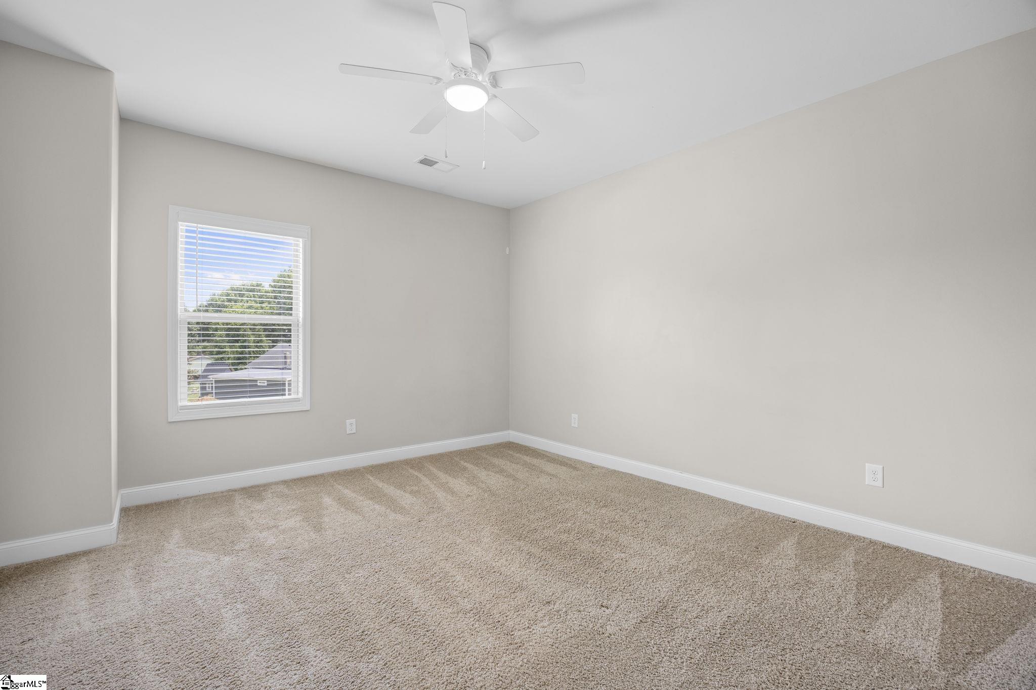 120 Sandpine Way Property Photo 36