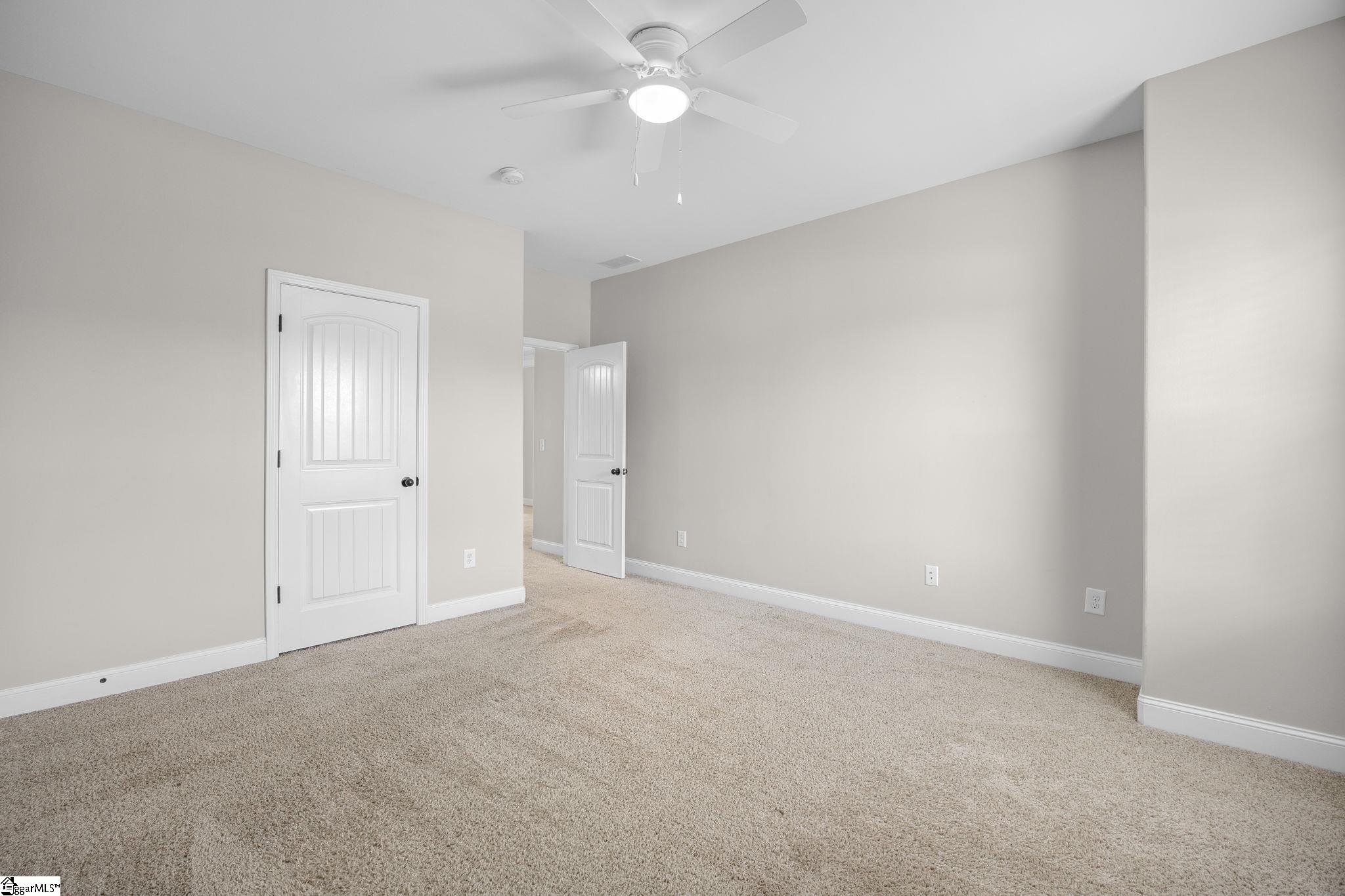 120 Sandpine Way Property Photo 37