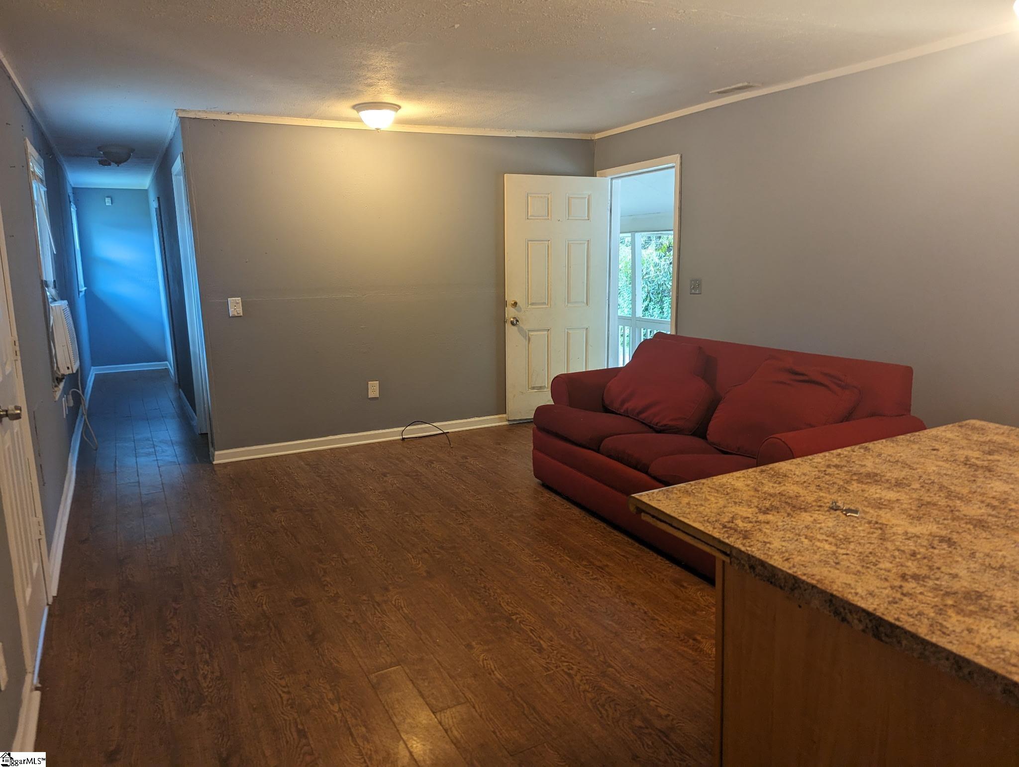 109 Autumn Lane Property Photo 2