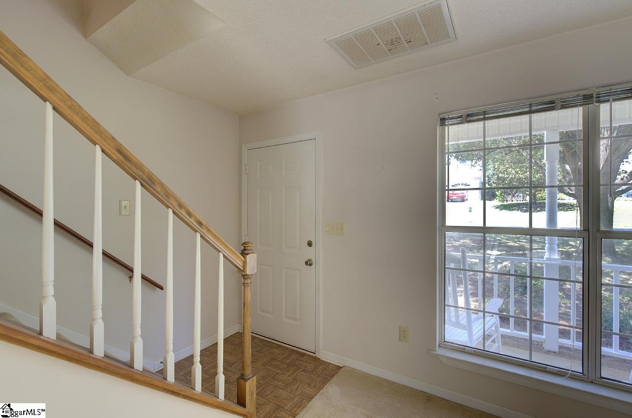 117 W Fall River Way Property Photo 6