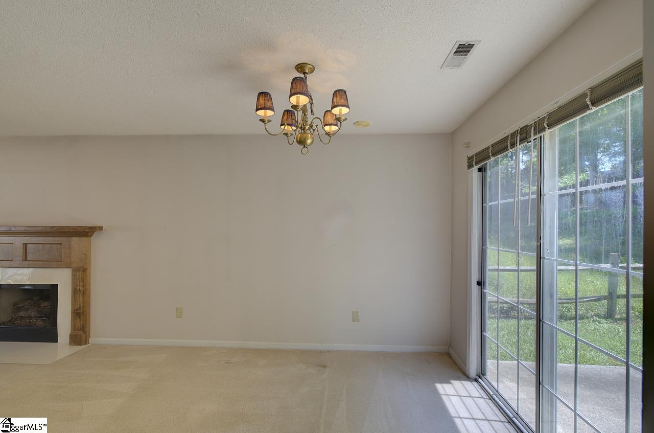 117 W Fall River Way Property Photo 12