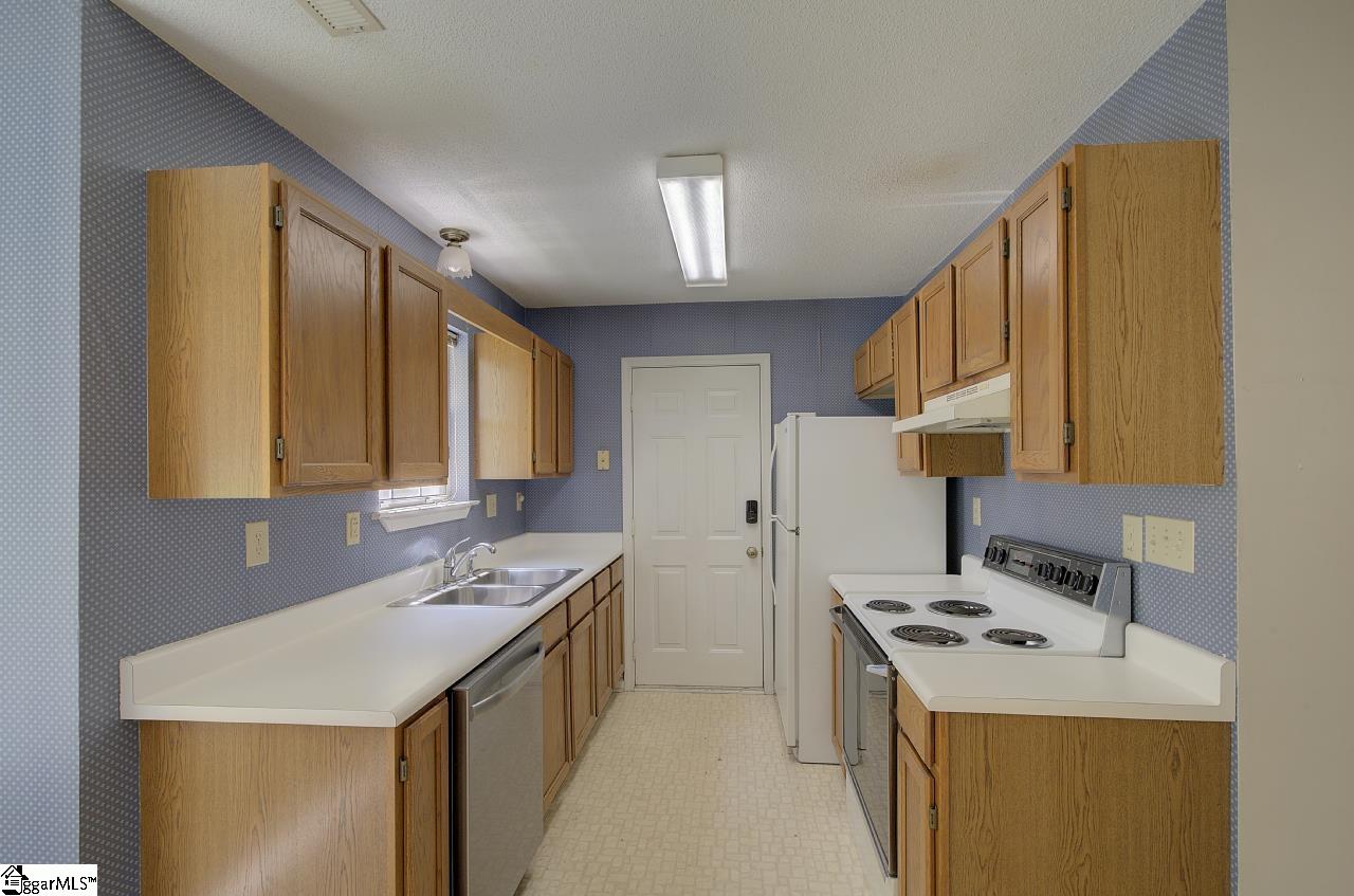 117 W Fall River Way Property Photo 17
