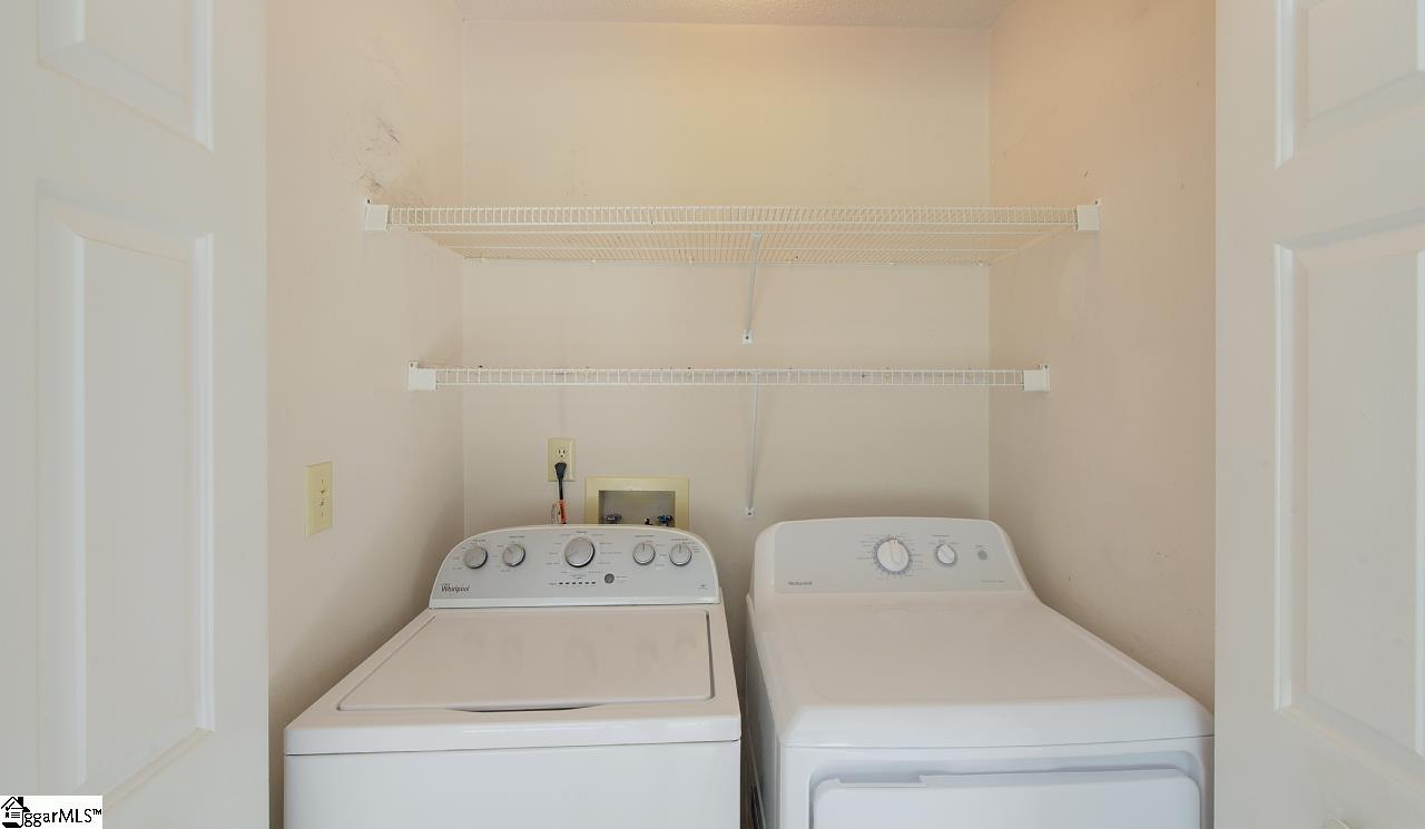 117 W Fall River Way Property Photo 21