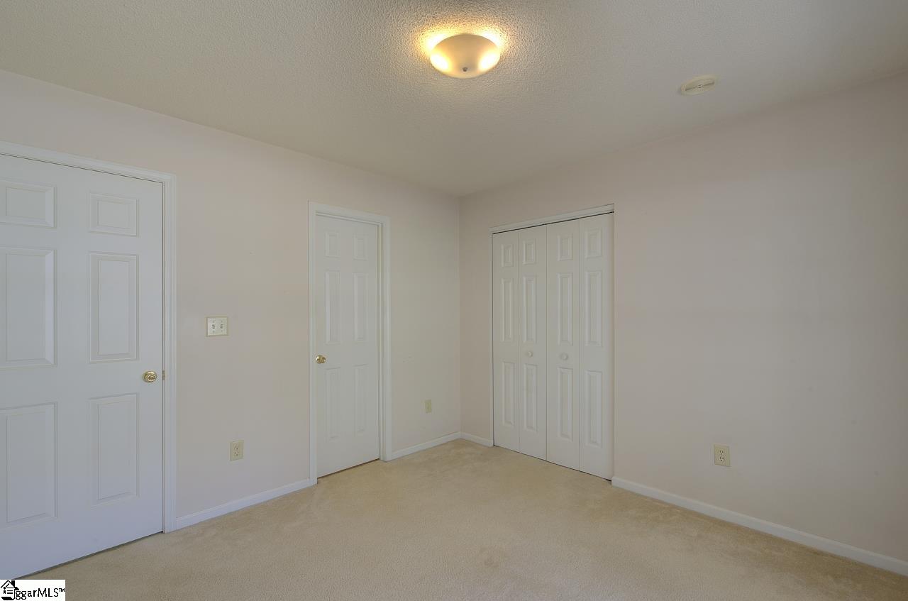 117 W Fall River Way Property Photo 24