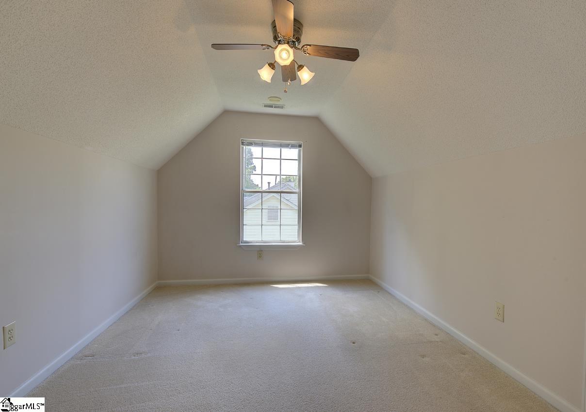 117 W Fall River Way Property Photo 32