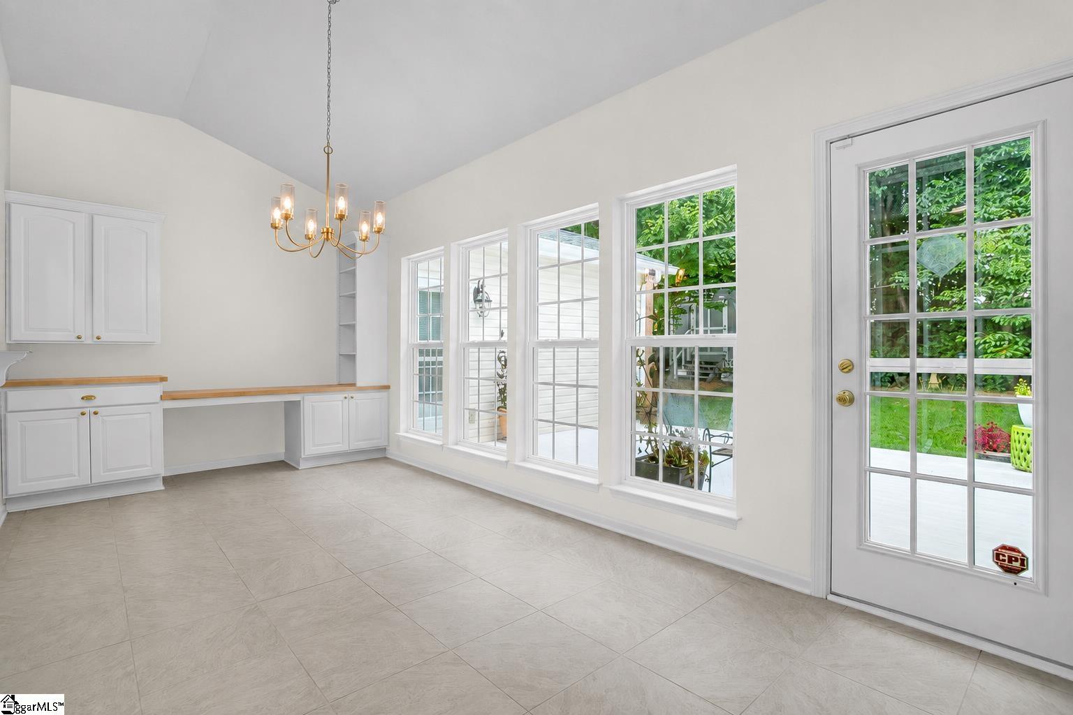 15 Meadow Rose Drive Property Photo 24