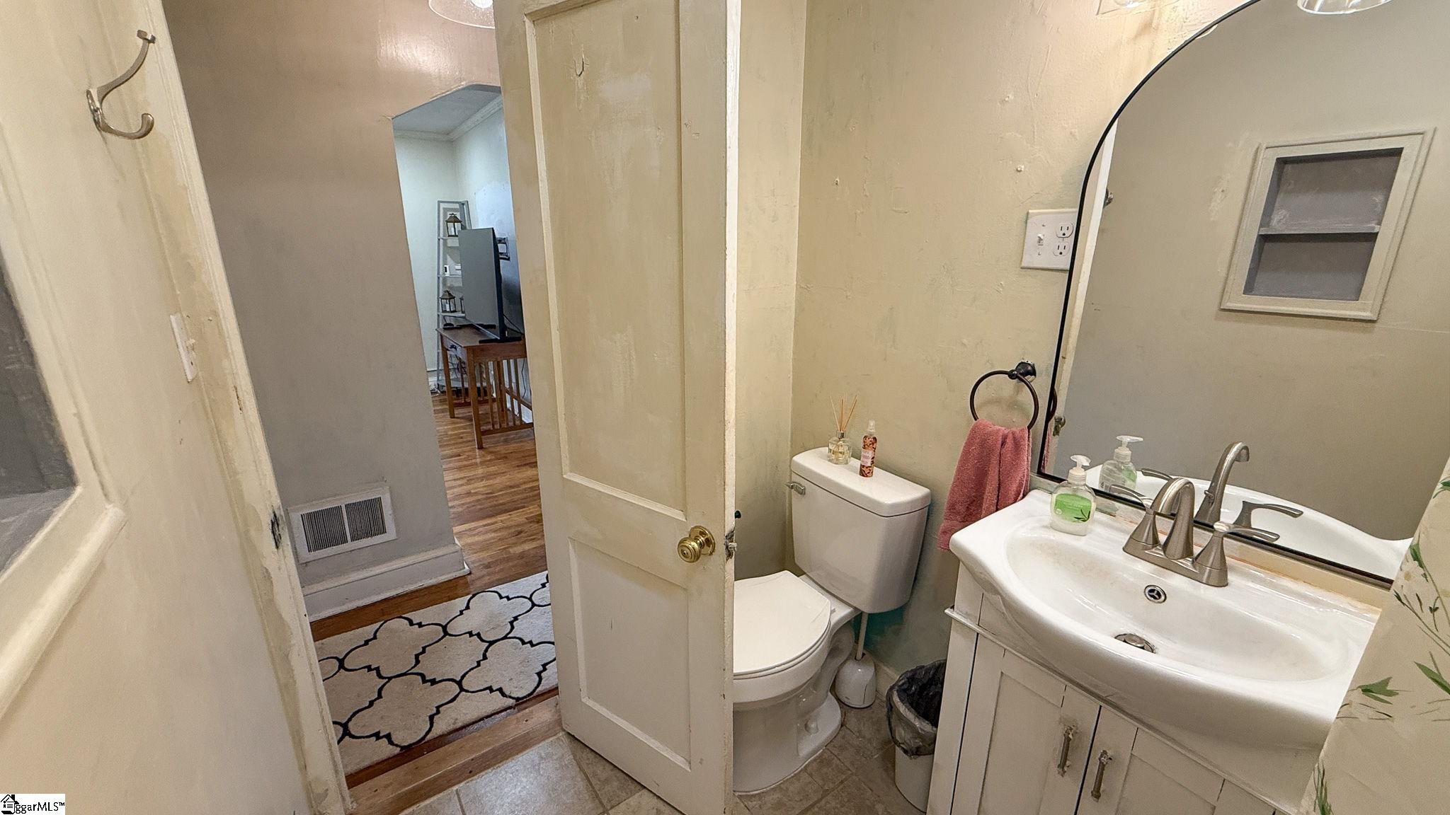 405 Perry Road Property Photo 15