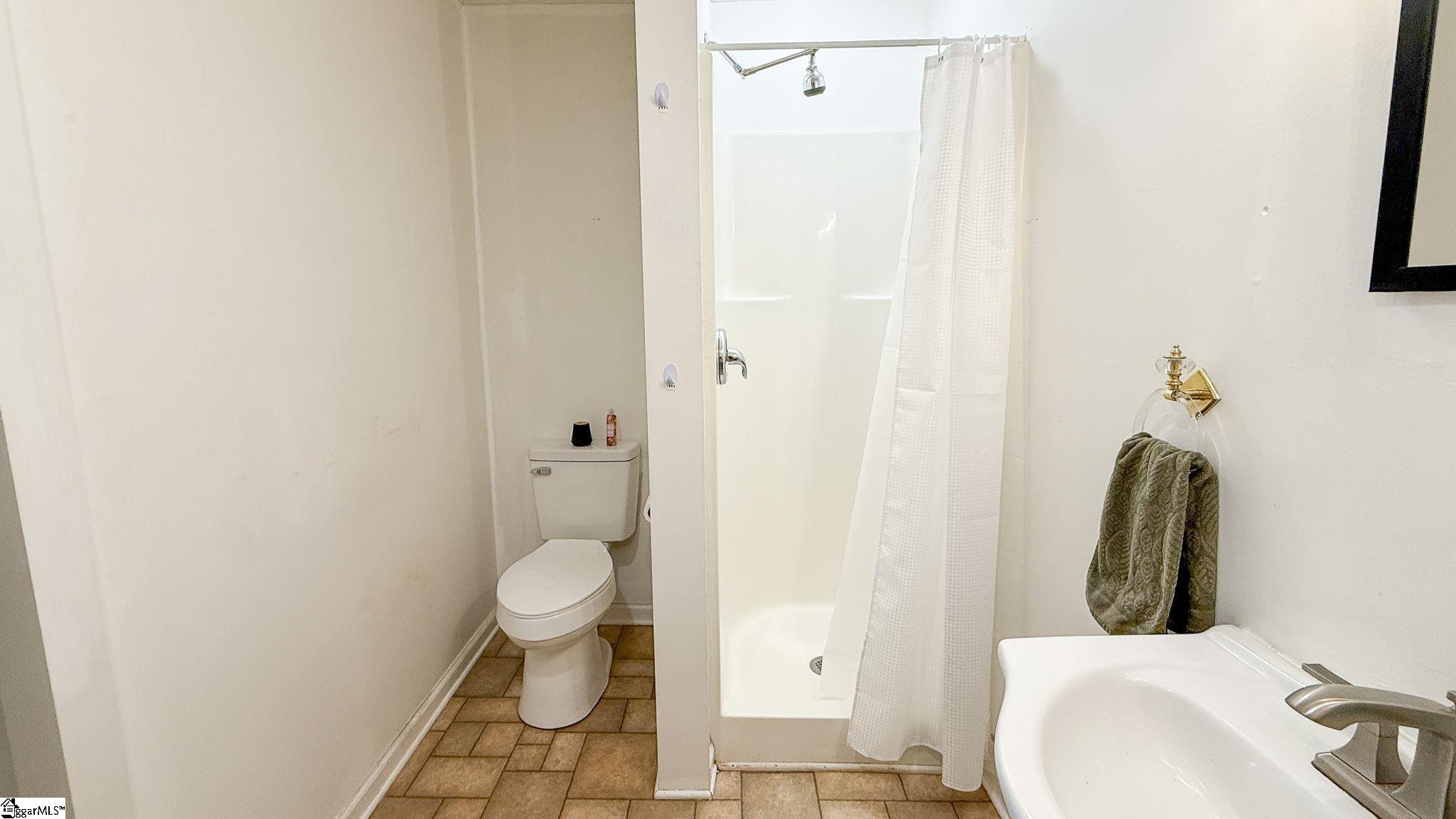 405 Perry Road Property Photo 19