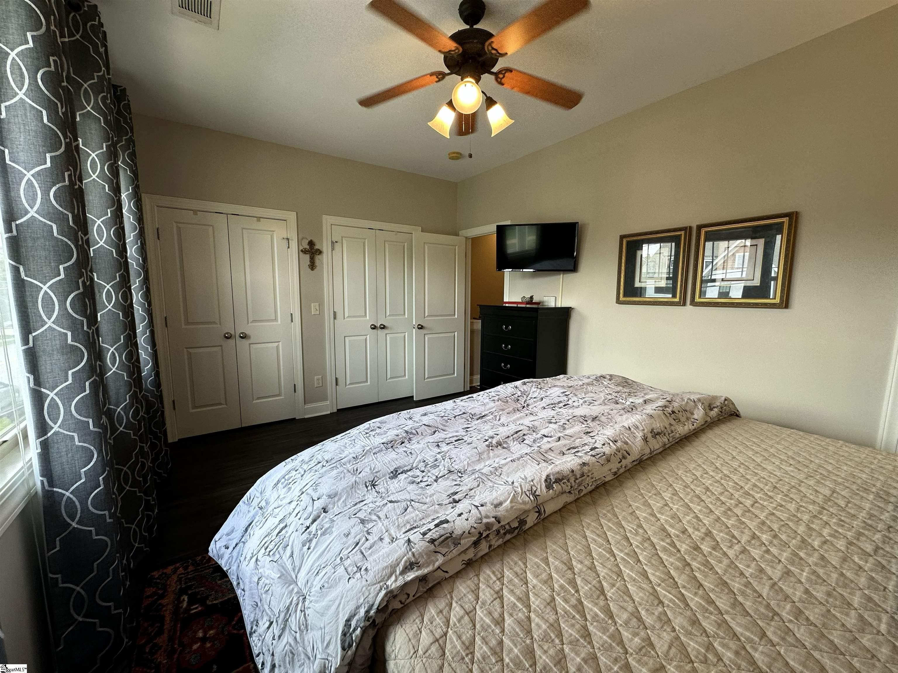 323 Arlington Avenue Property Photo 15