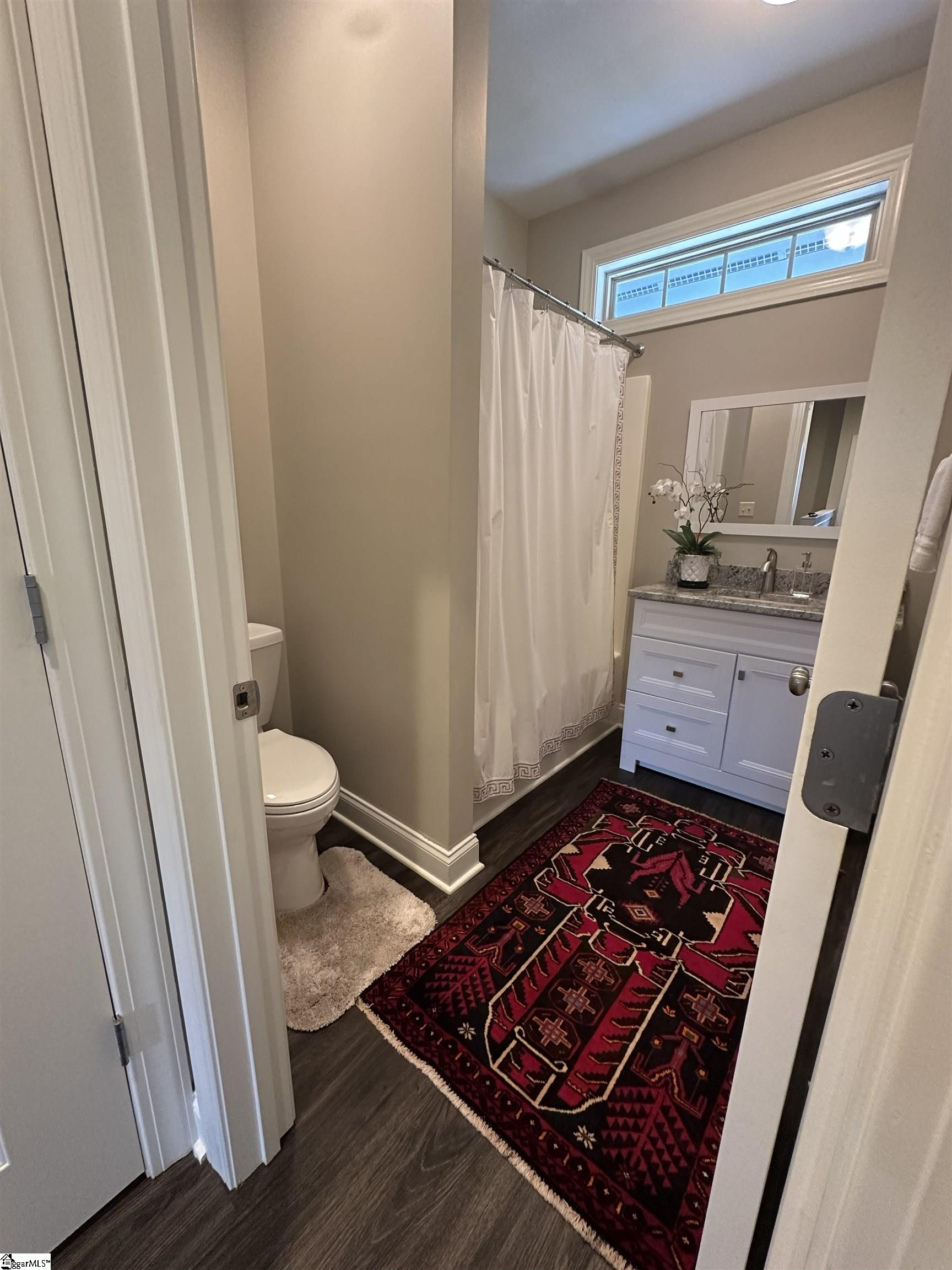 323 Arlington Avenue Property Photo 23