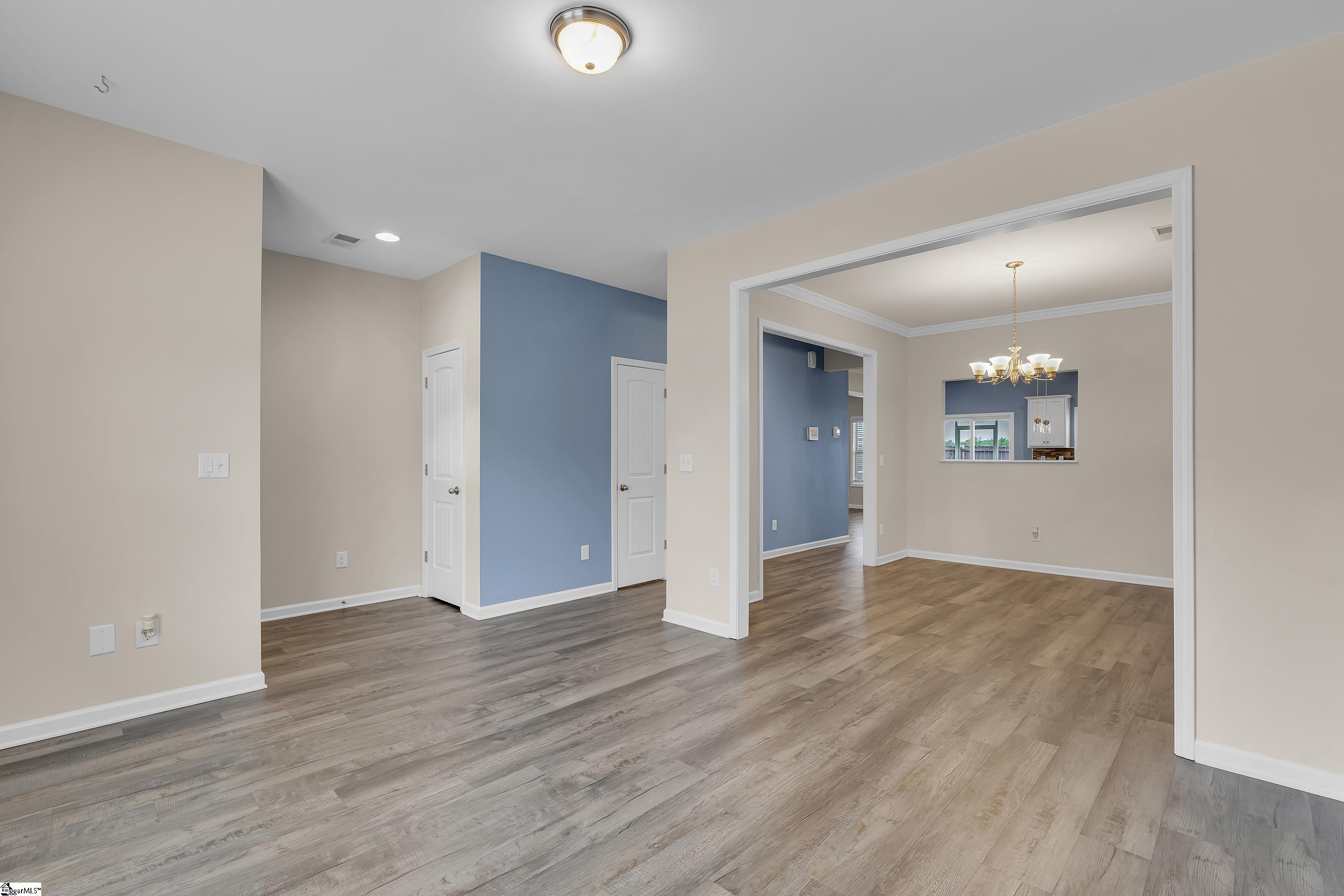 105 Viewmont Drive Property Photo 17