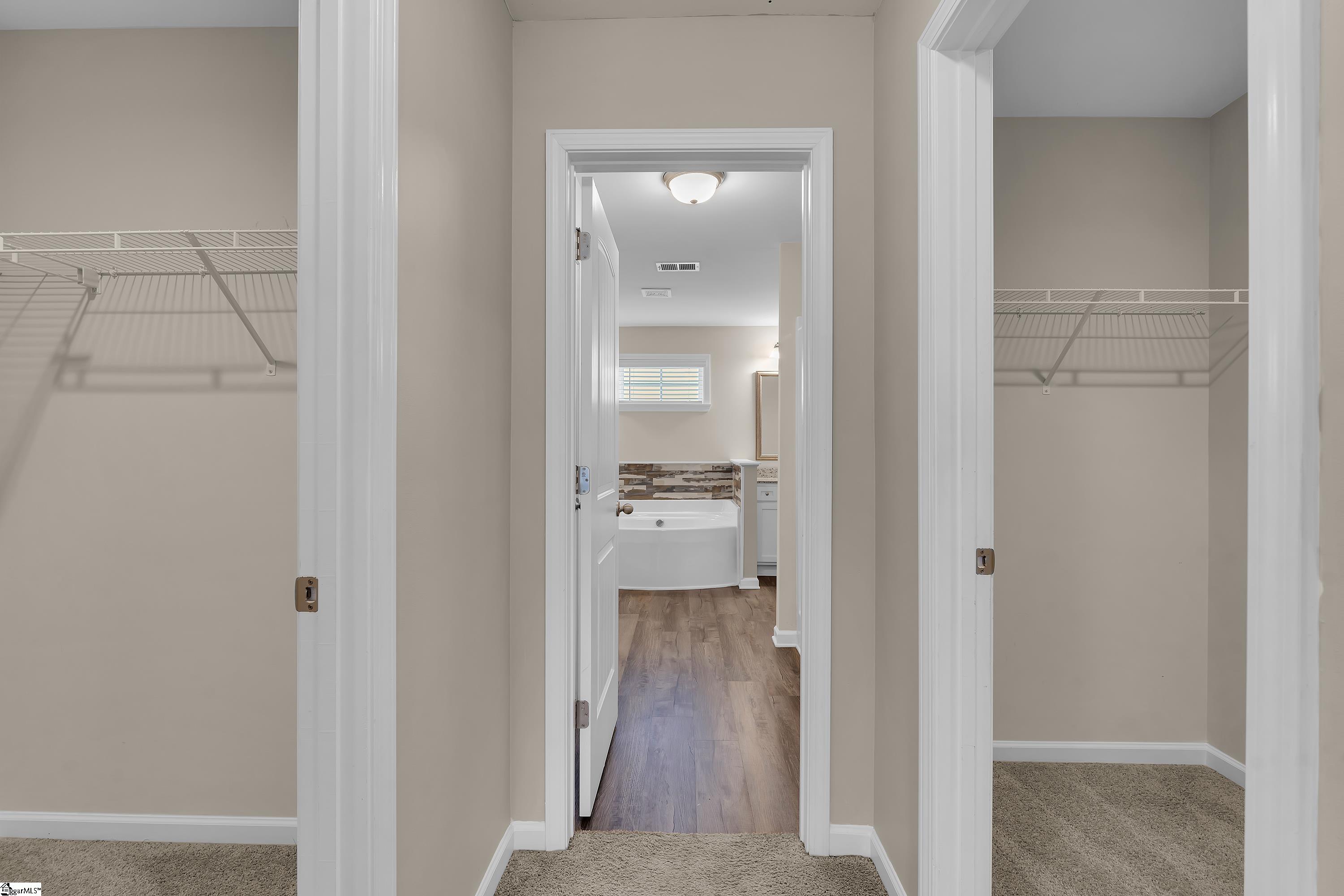 105 Viewmont Drive Property Photo 22