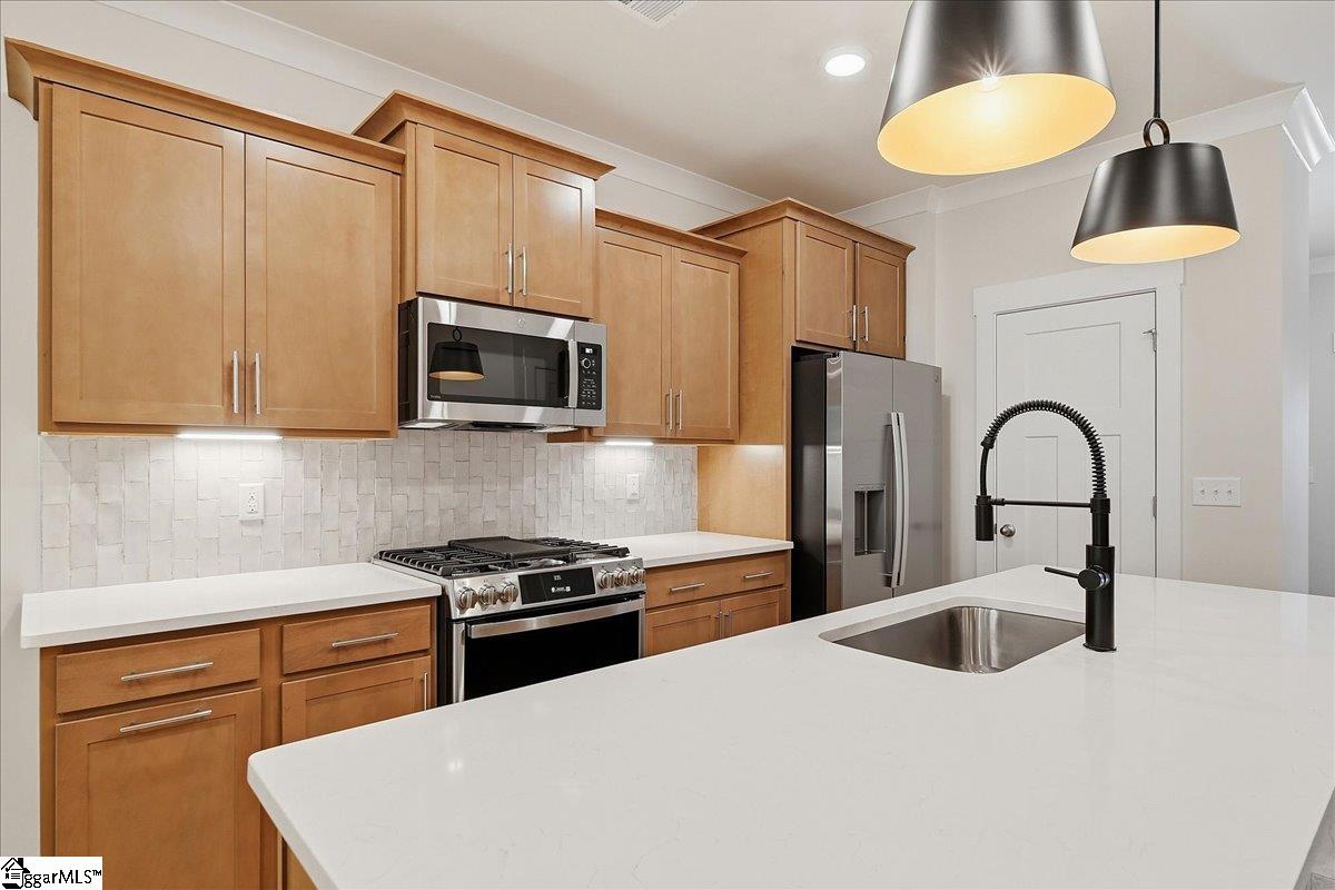 6 Otello Way Property Photo 6