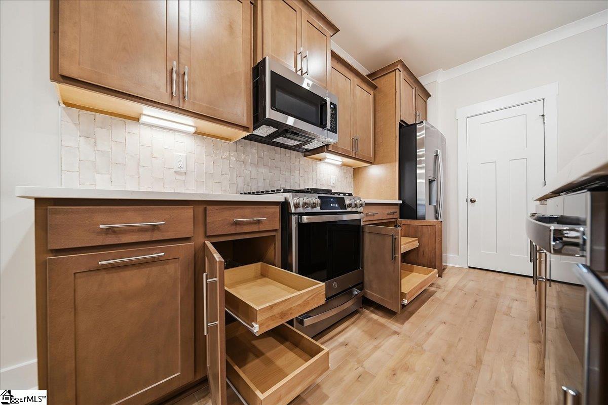 6 Otello Way Property Photo 7