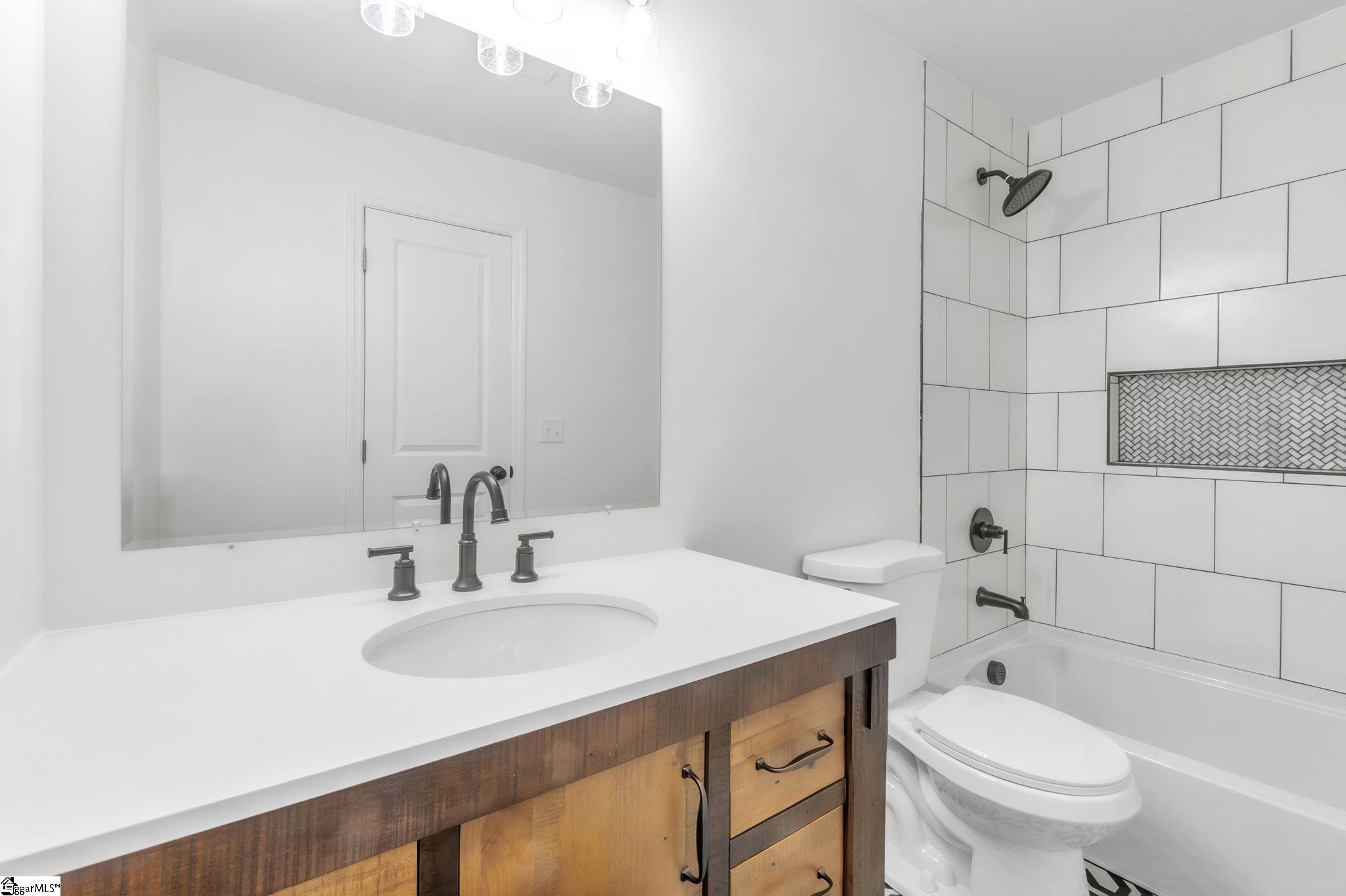 170 Oak Hill Drive Property Photo 10