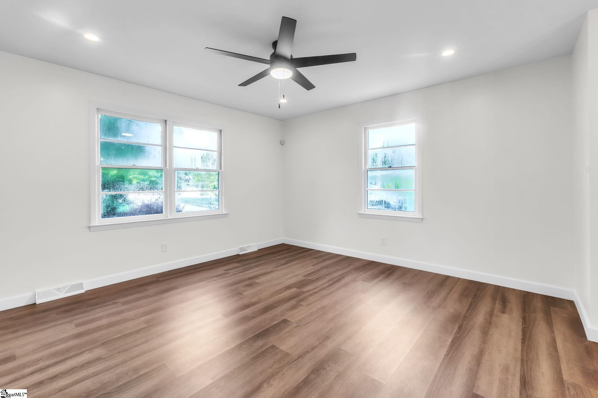 170 Oak Hill Drive Property Photo 14