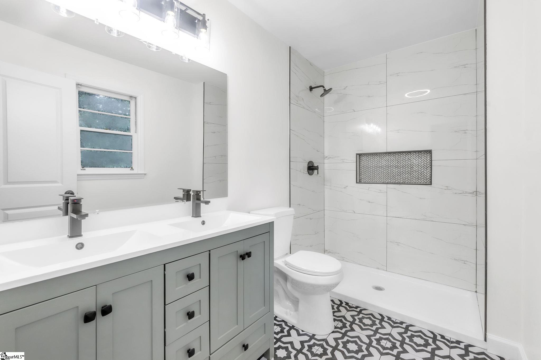 170 Oak Hill Drive Property Photo 15