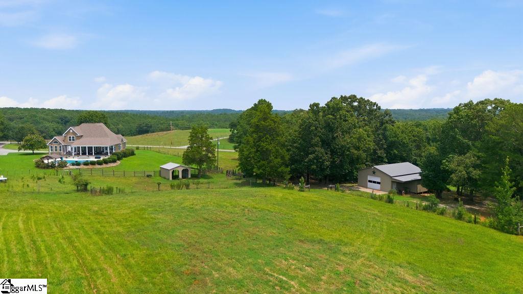 240 Warren Watt Road Property Photo 3