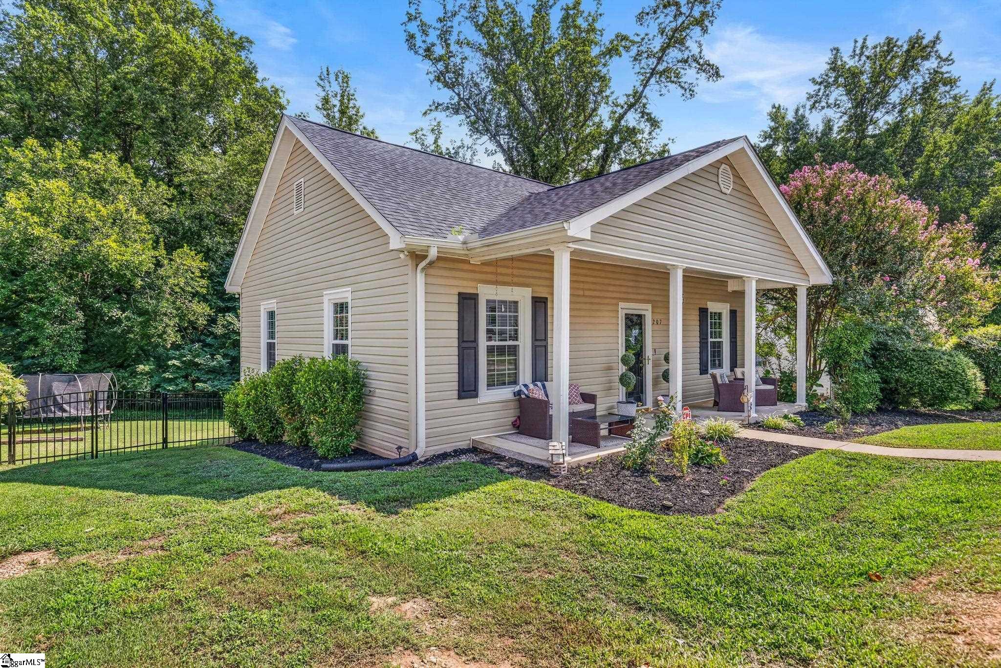 207 Woodside Circle Property Photo 25