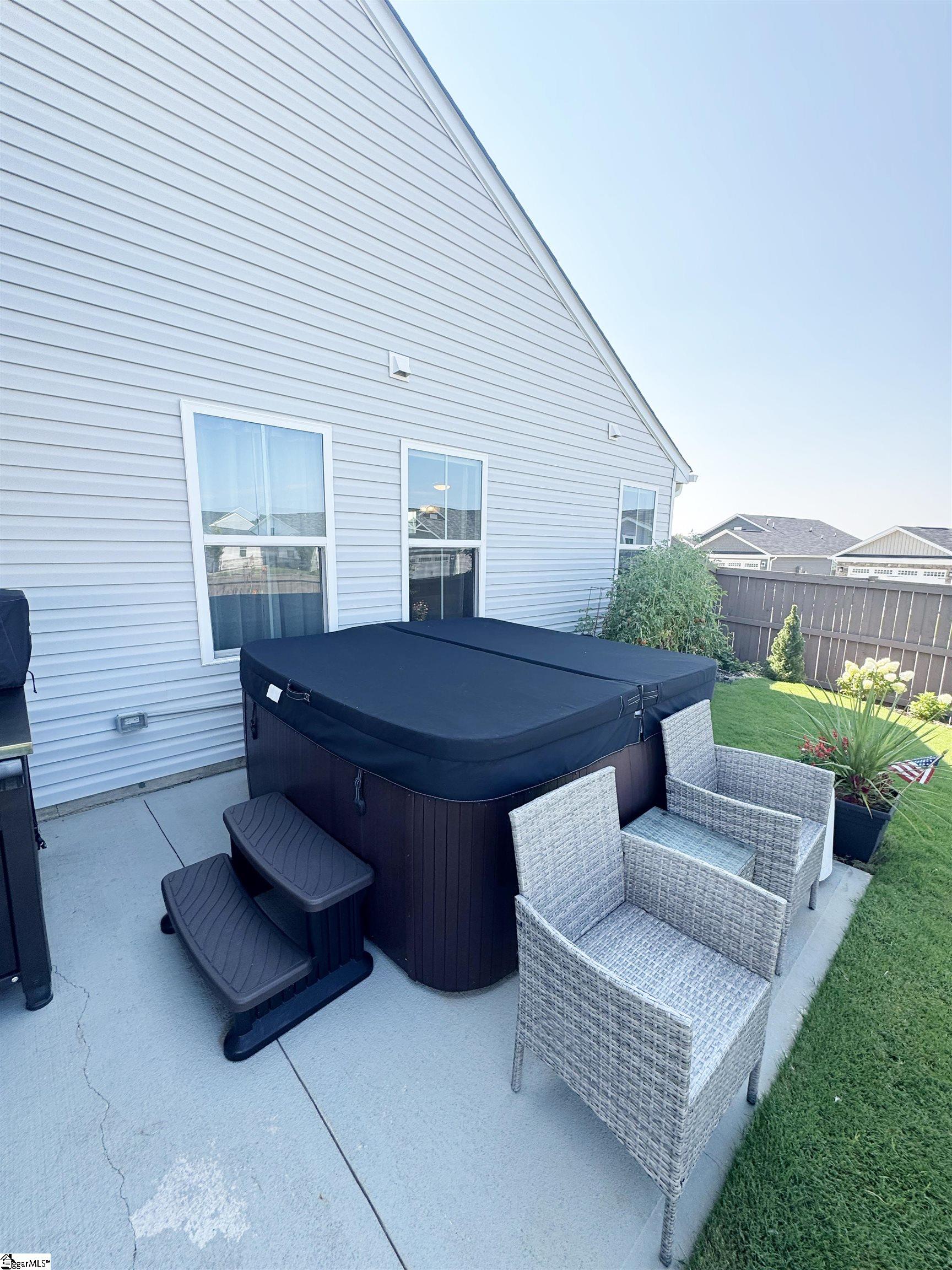 1324 Coffeetree Drive Property Photo 28