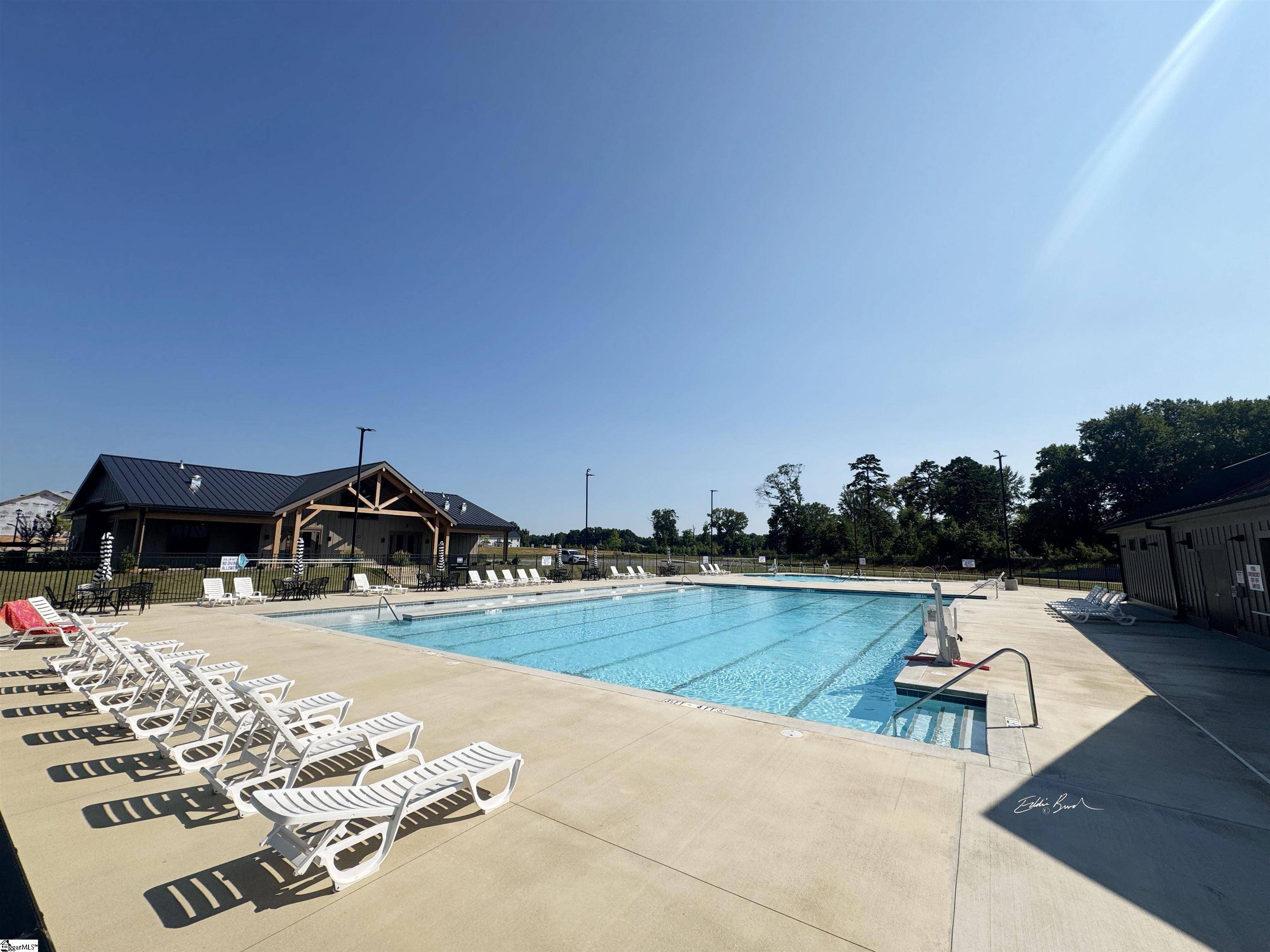 1324 Coffeetree Drive Property Photo 29