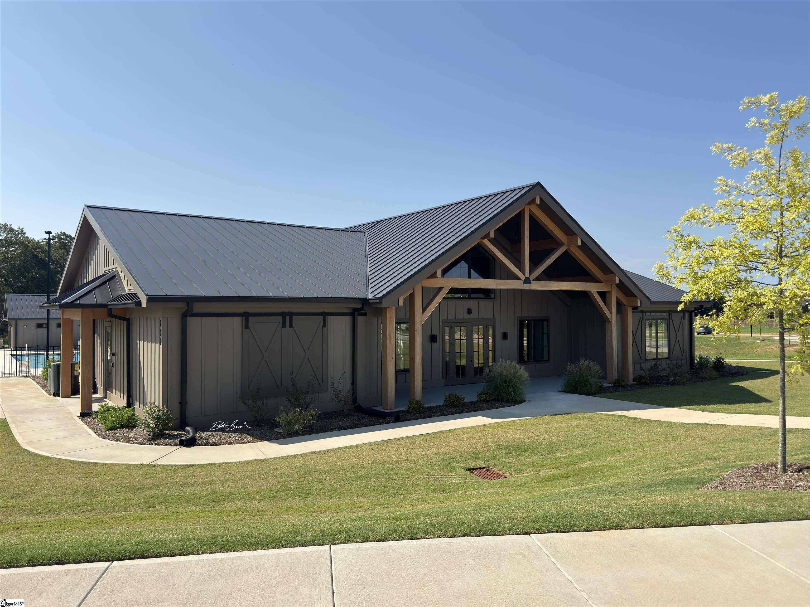 1324 Coffeetree Drive Property Photo 32