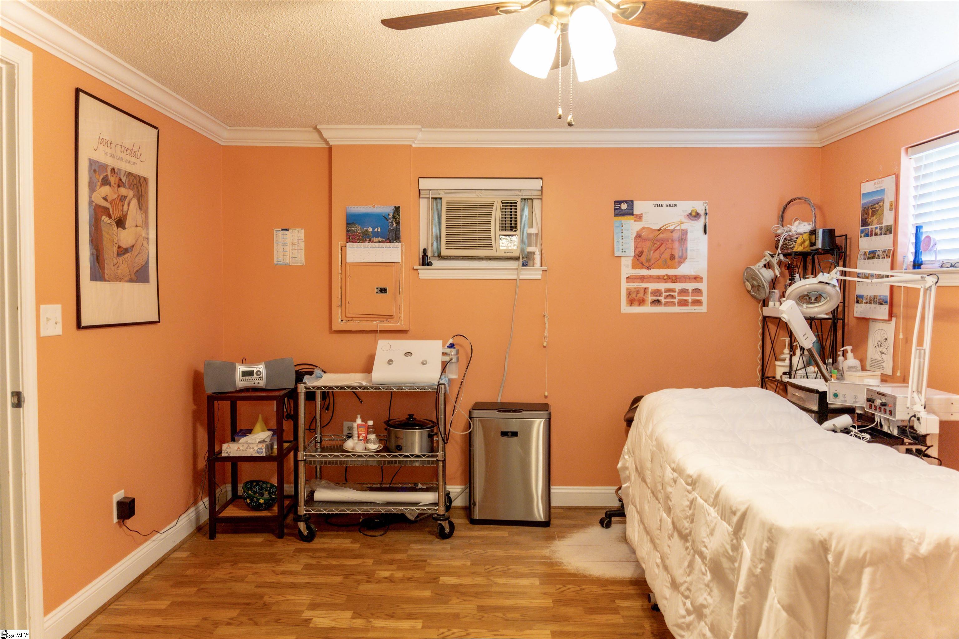 1501 B Boiling Springs Road Property Photo 14