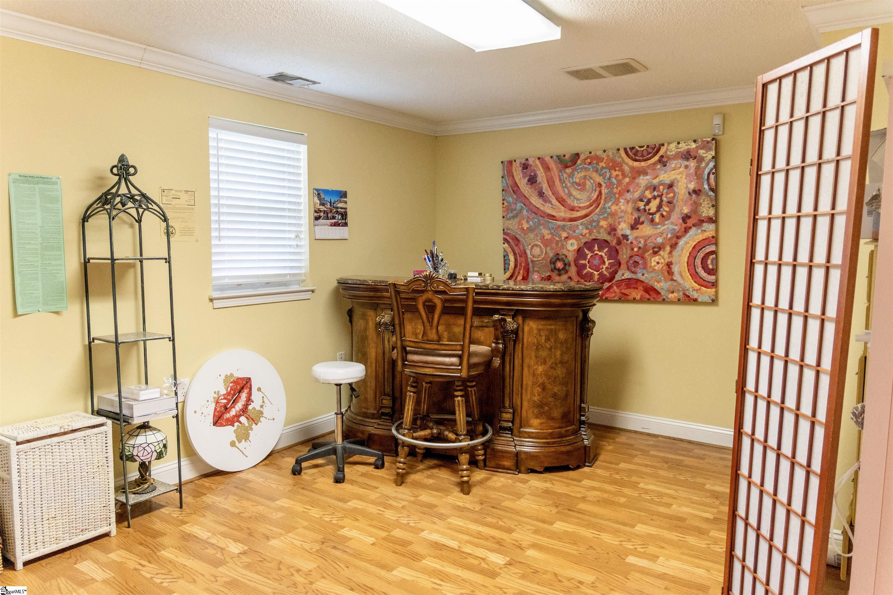 1501 B Boiling Springs Road Property Photo 18