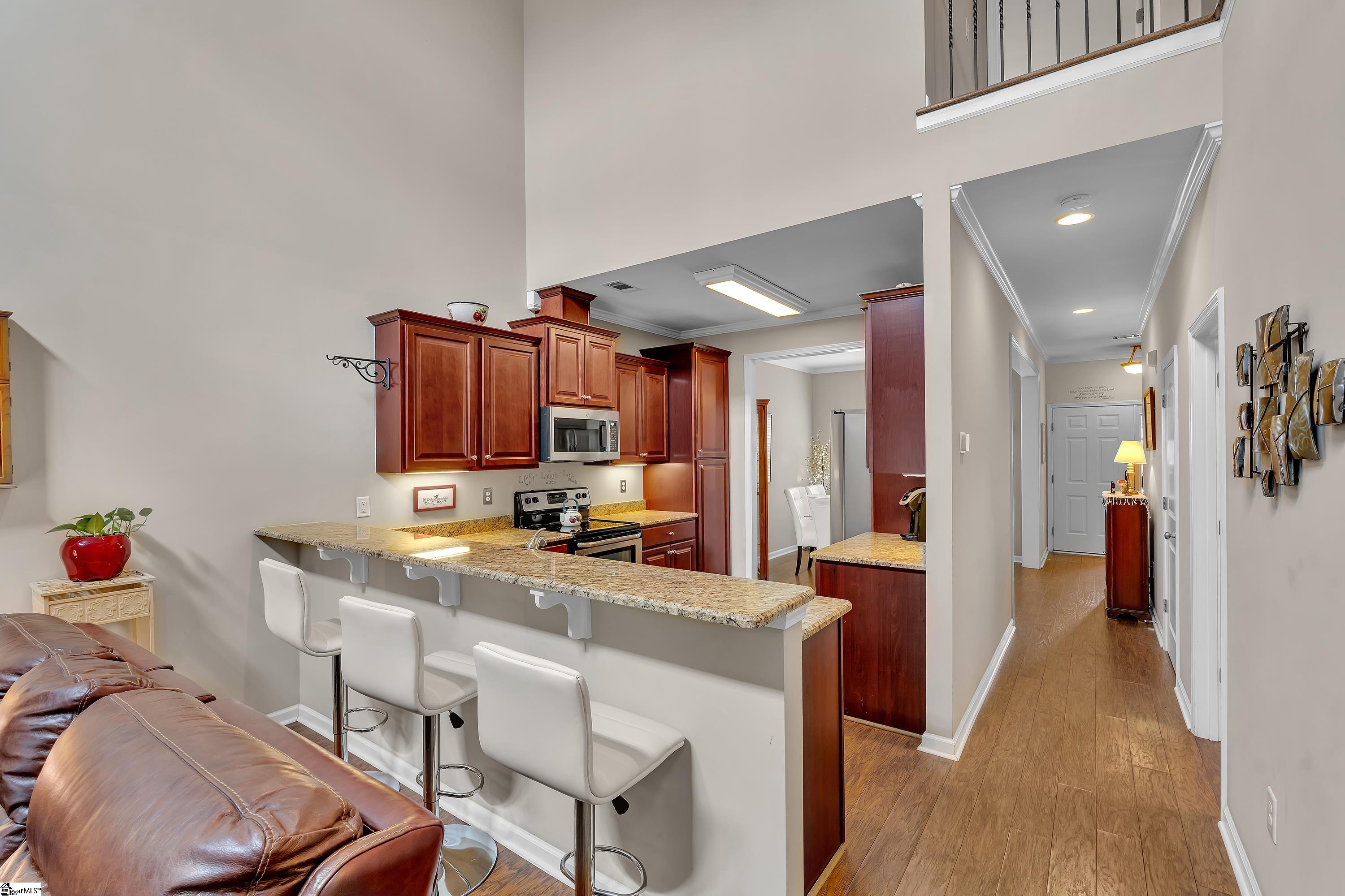 184 Shady Grove Drive Property Photo 4