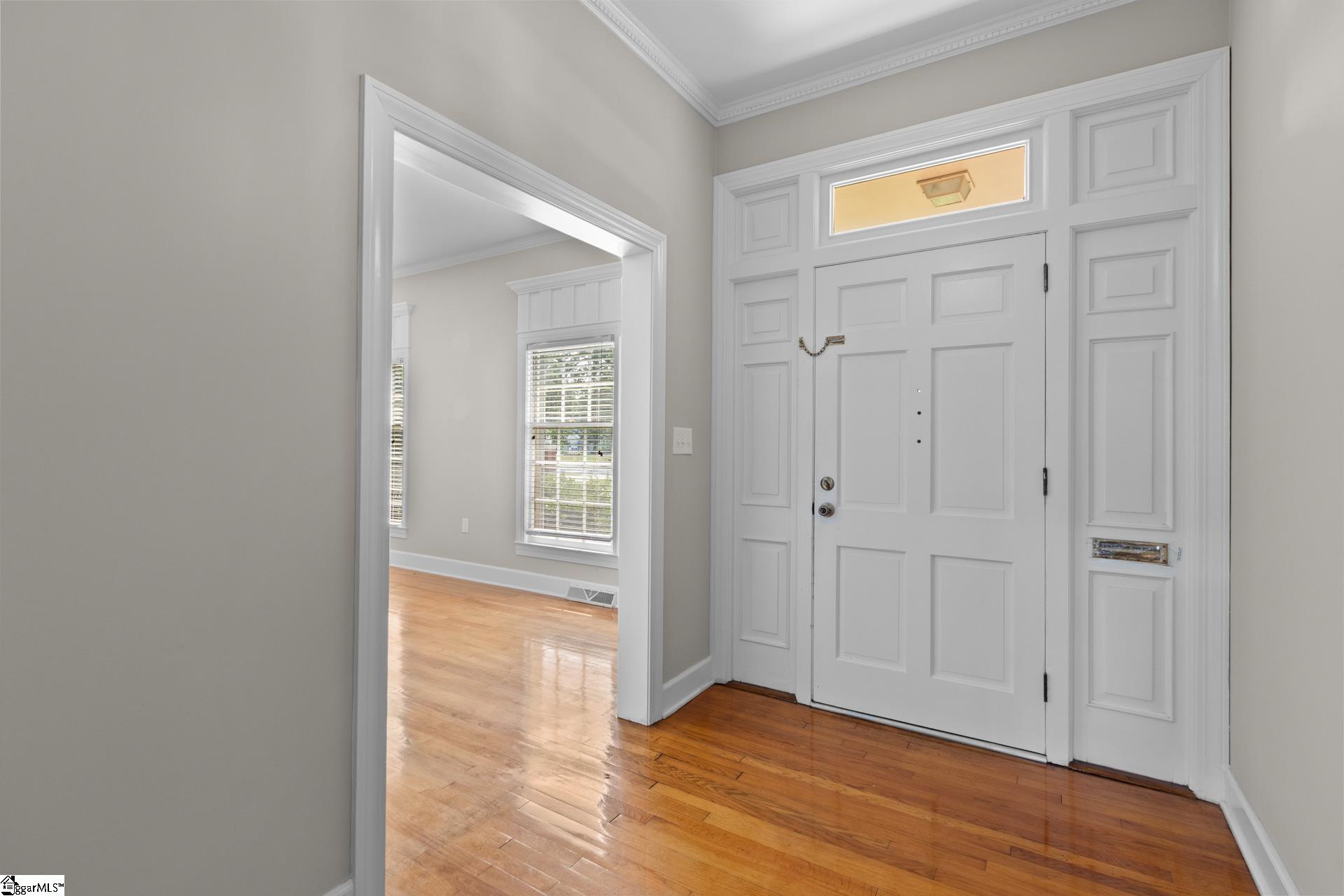 307 S Broad Street Property Photo 3