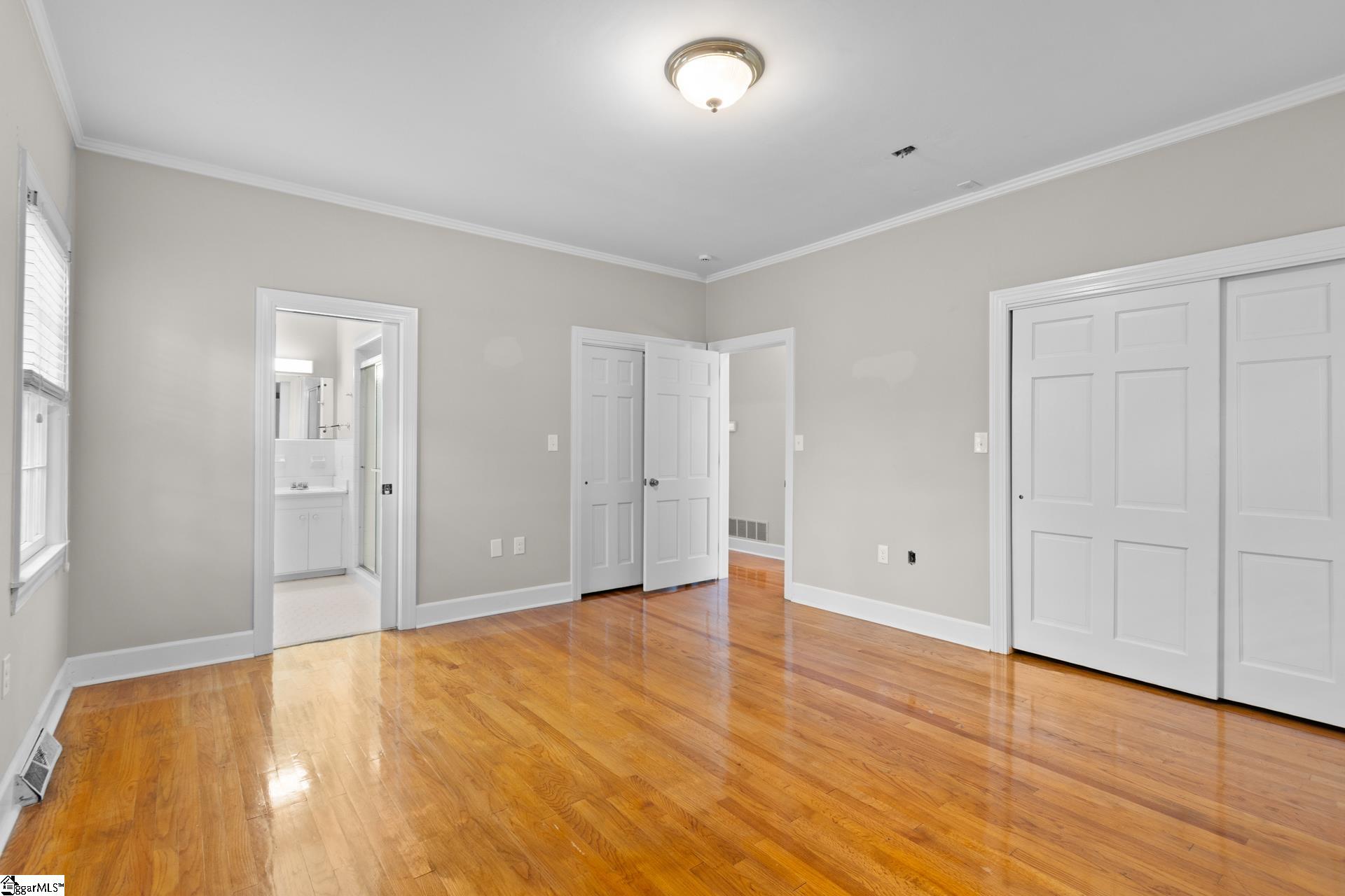 307 S Broad Street Property Photo 24