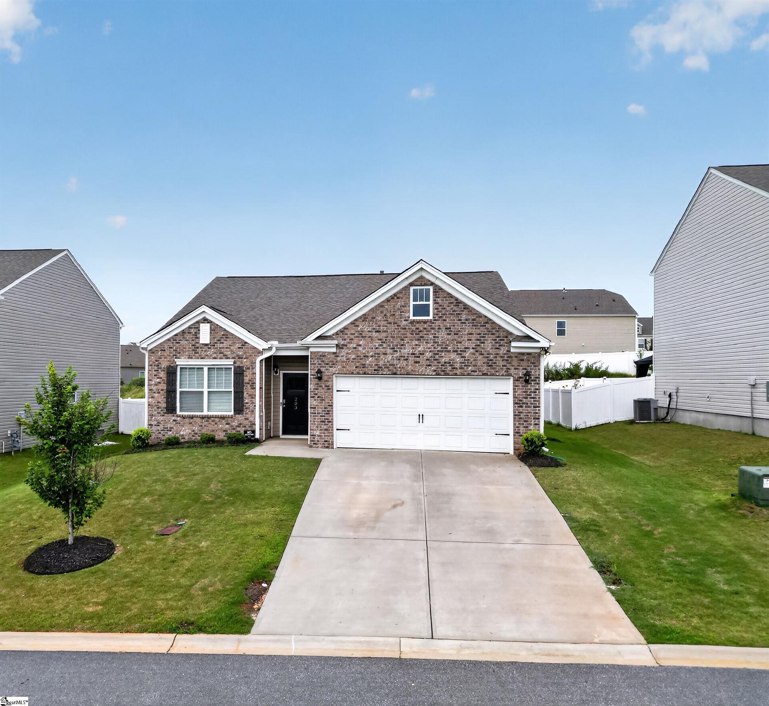 203 Light Spring Road Property Photo 2