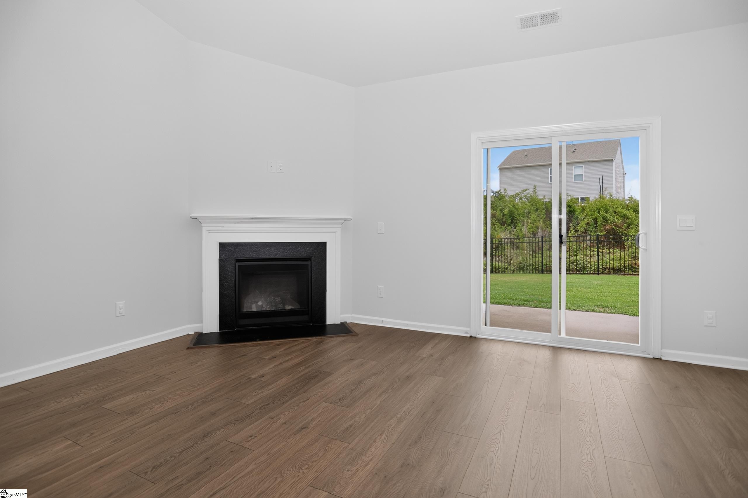 203 Light Spring Road Property Photo 14