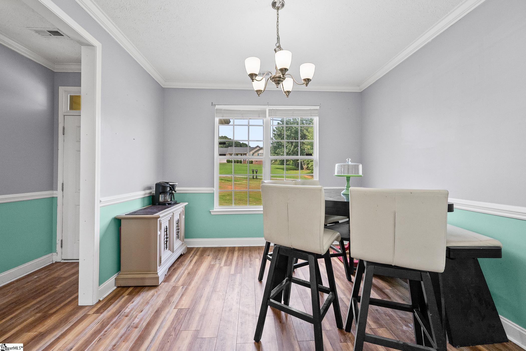 258 Gibbs Road Property Photo 4