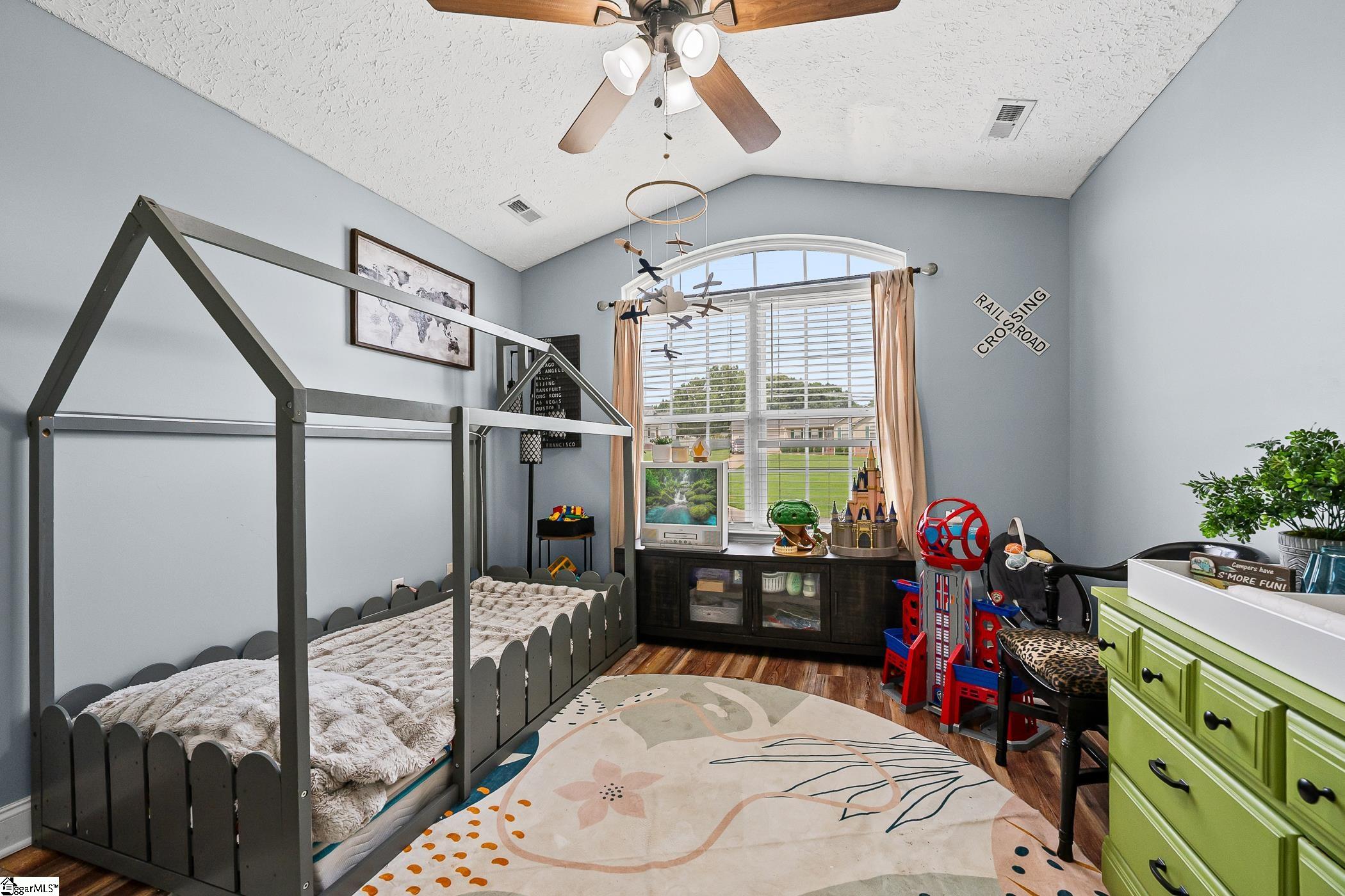 258 Gibbs Road Property Photo 19