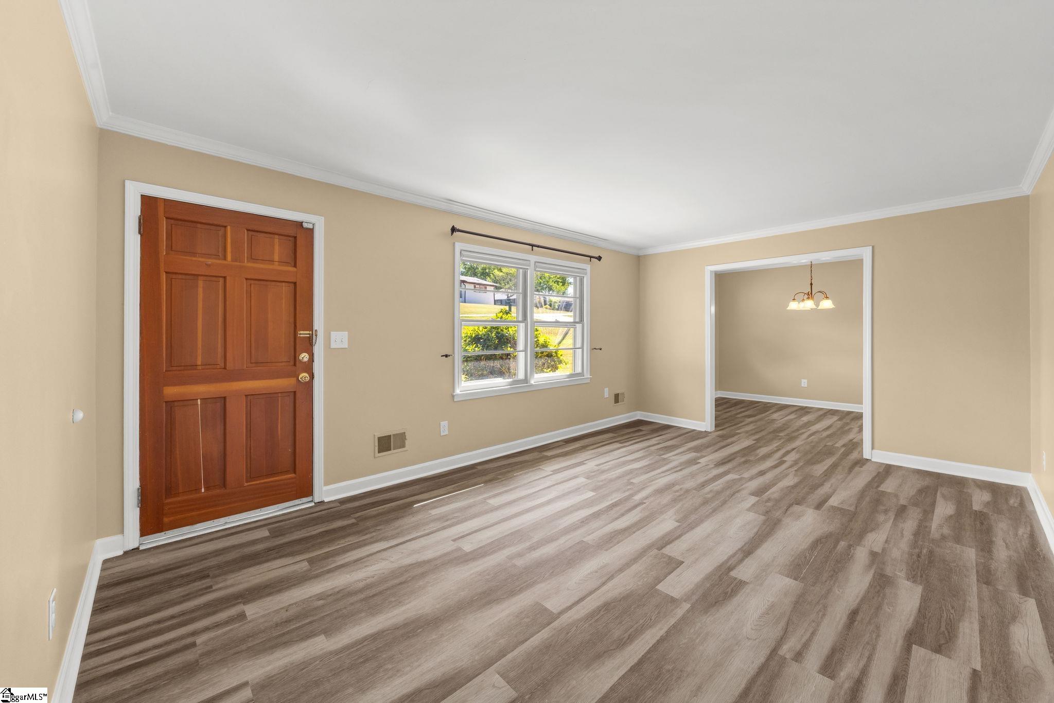 11 Fontana Drive Property Photo 7
