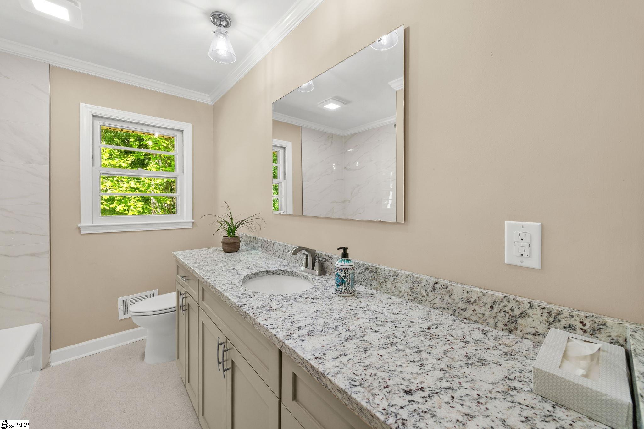 11 Fontana Drive Property Photo 32