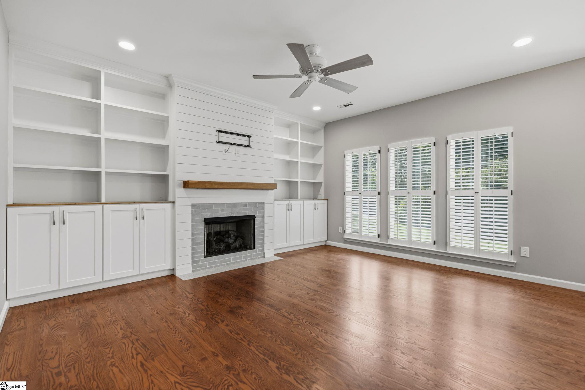 428 Ashley Oaks Drive Property Photo 8