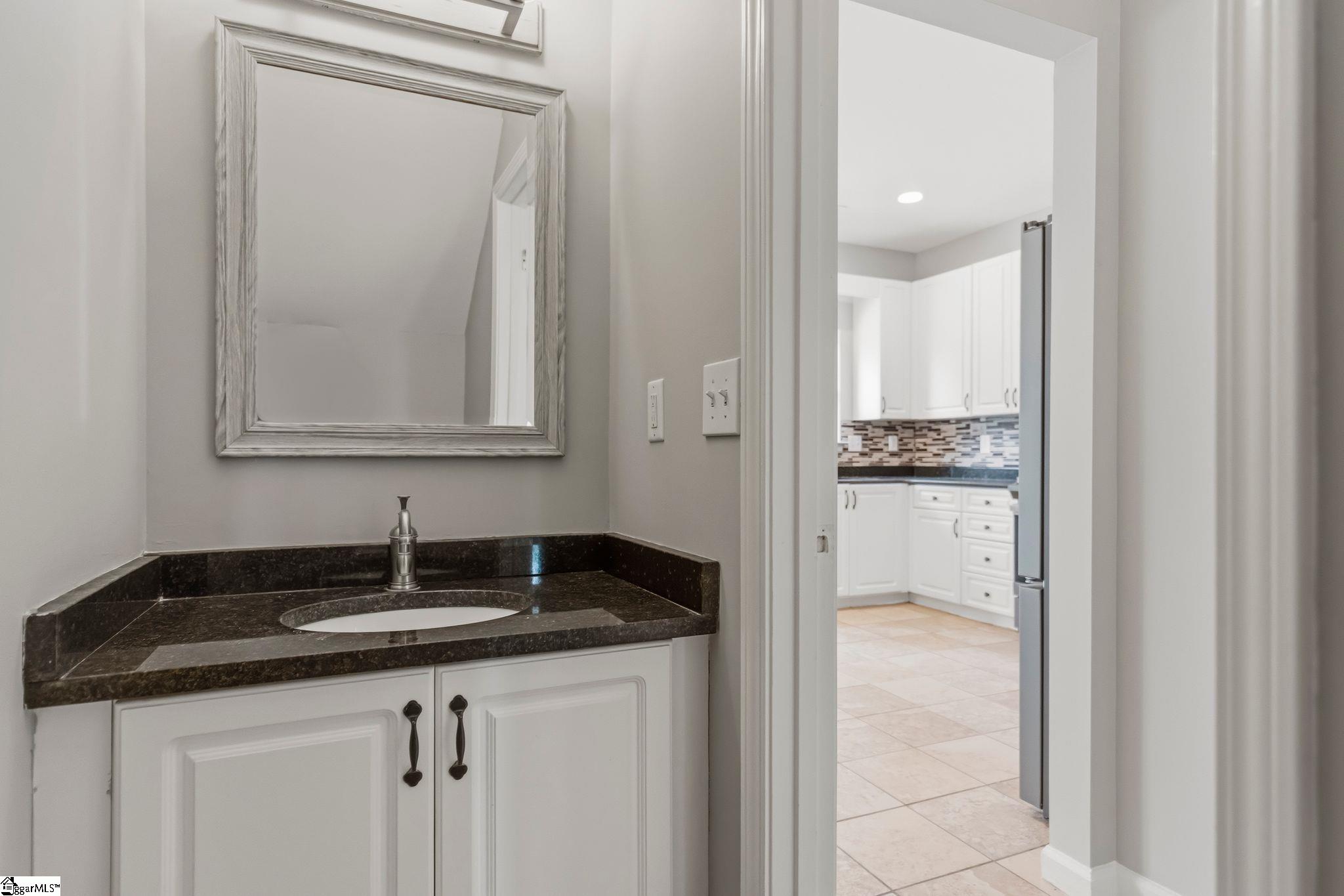 428 Ashley Oaks Drive Property Photo 22